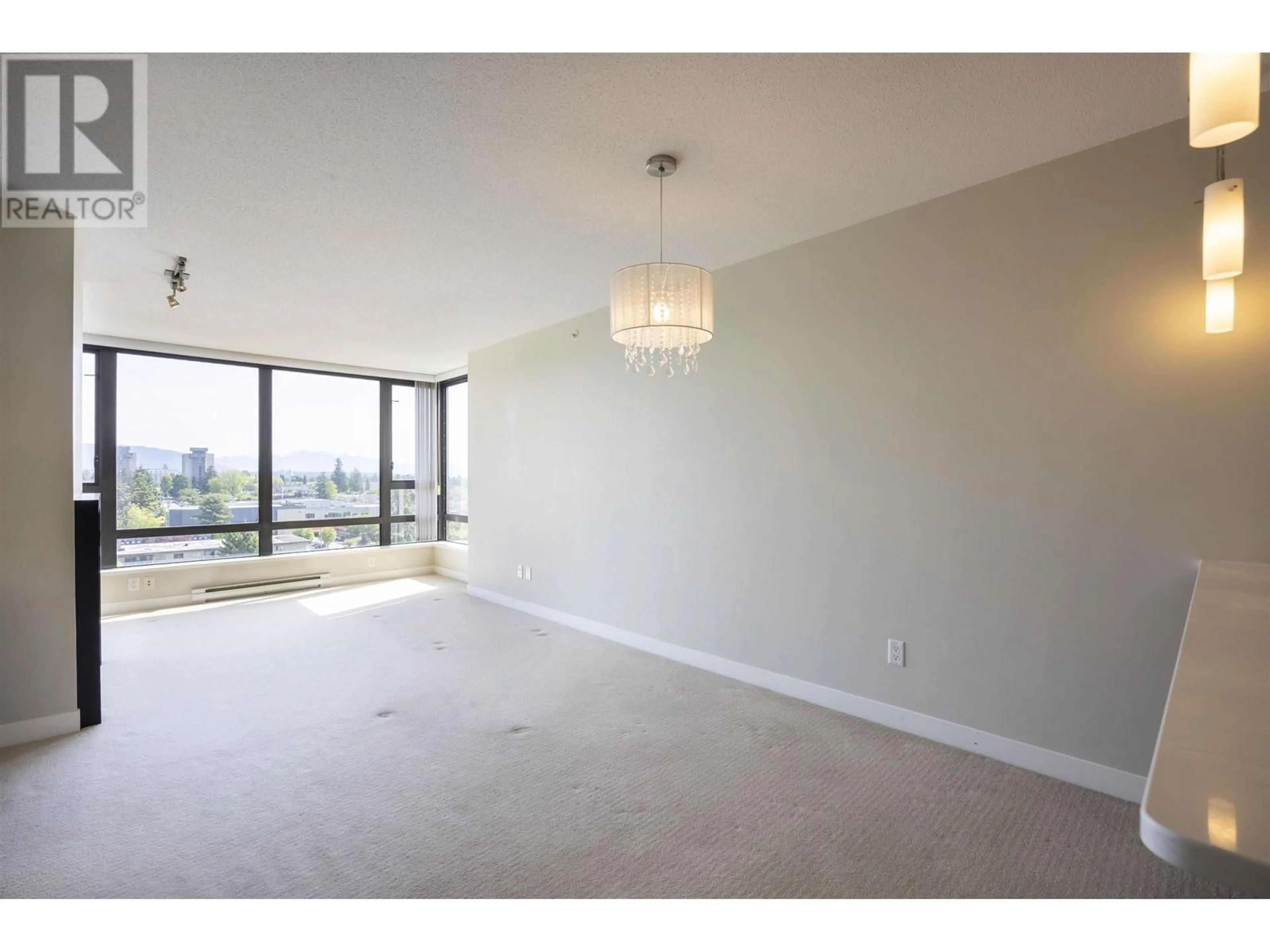 A pic of a room for 1202 - 7325 ARCOLA STREET, Burnaby British Columbia V5E0A8