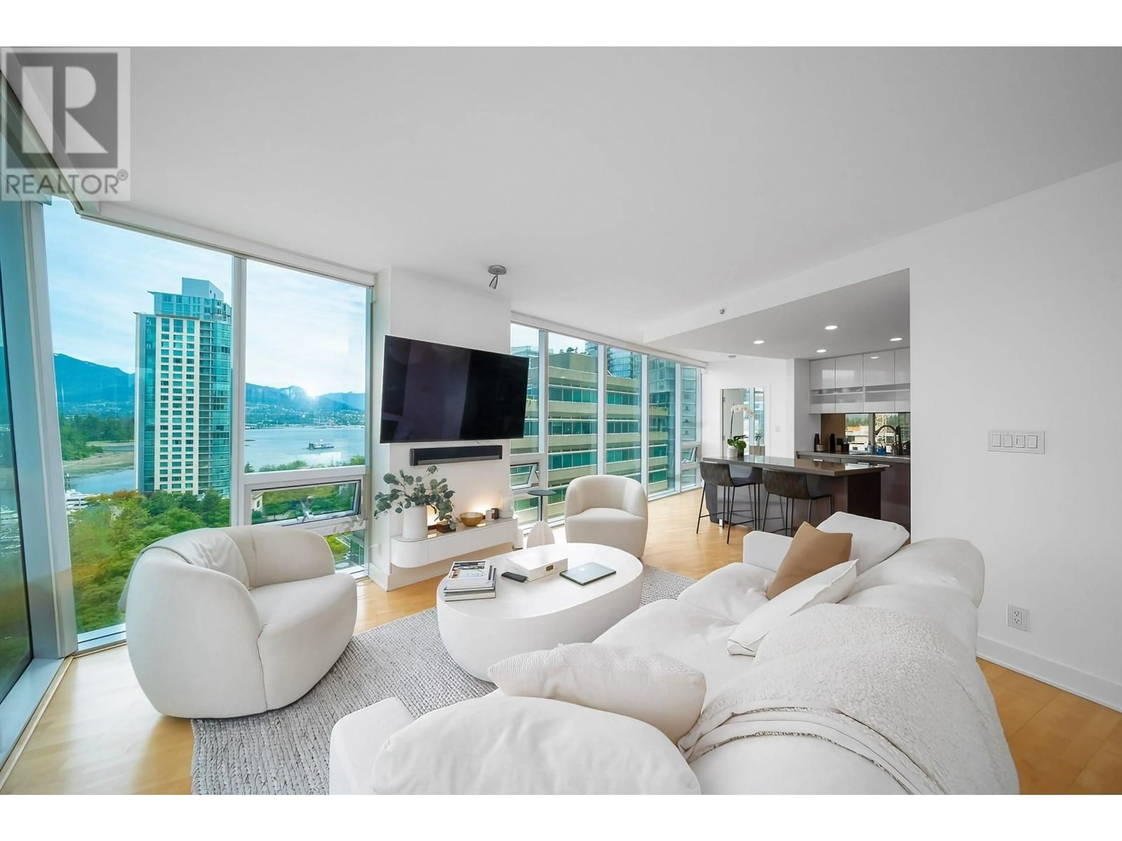 Living room with furniture, unknown for 1201 - 1277 MELVILLE STREET, Vancouver British Columbia V6E0A4