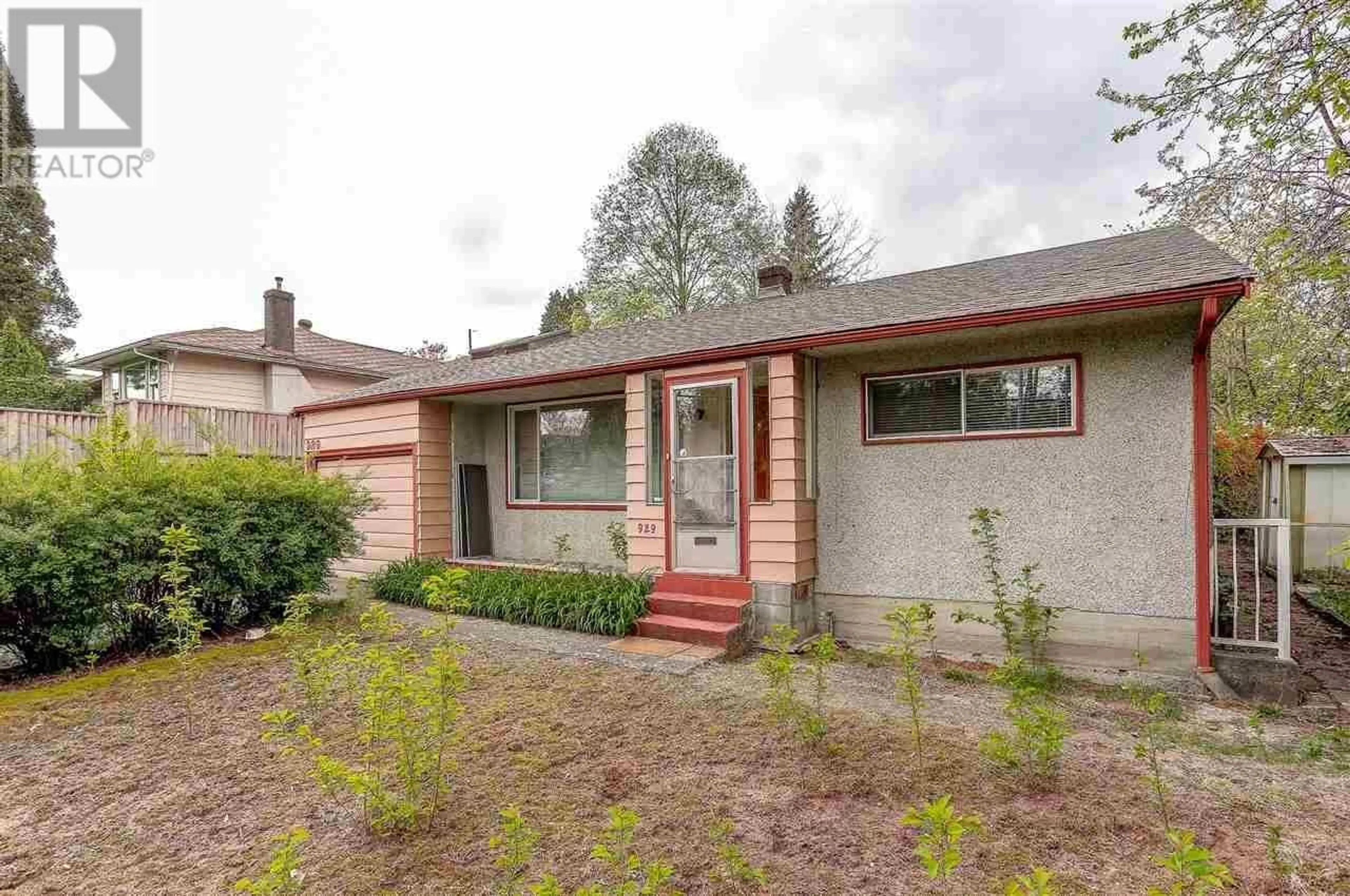 Home with brick exterior material, street for 929 CLARKE ROAD, Port Moody British Columbia V3H1M1