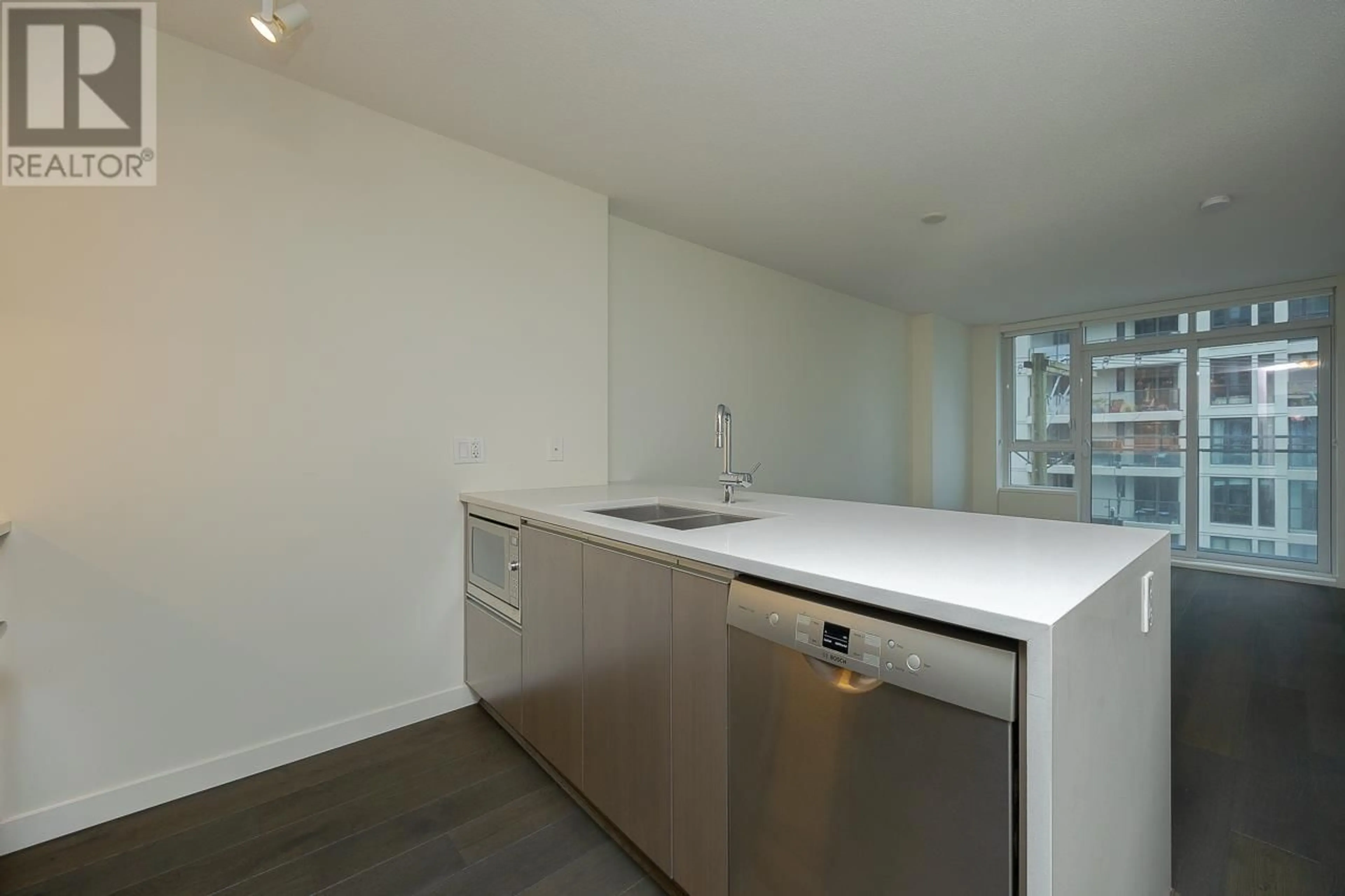 Standard kitchen, unknown for 604 - 1009 HARWOOD STREET, Vancouver British Columbia V6E0C2