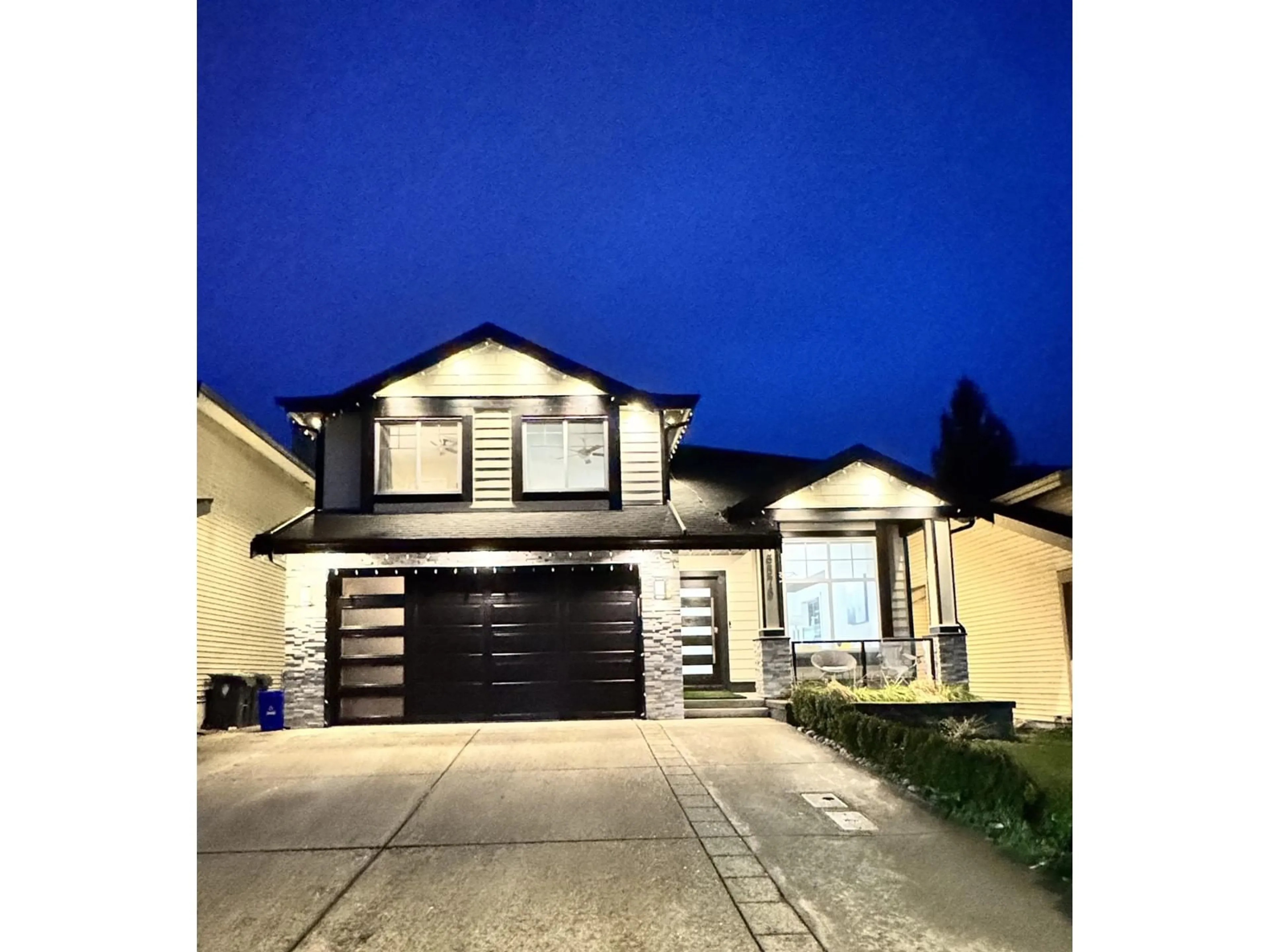 Unknown for 6576 207, Langley British Columbia V2Y2Y5
