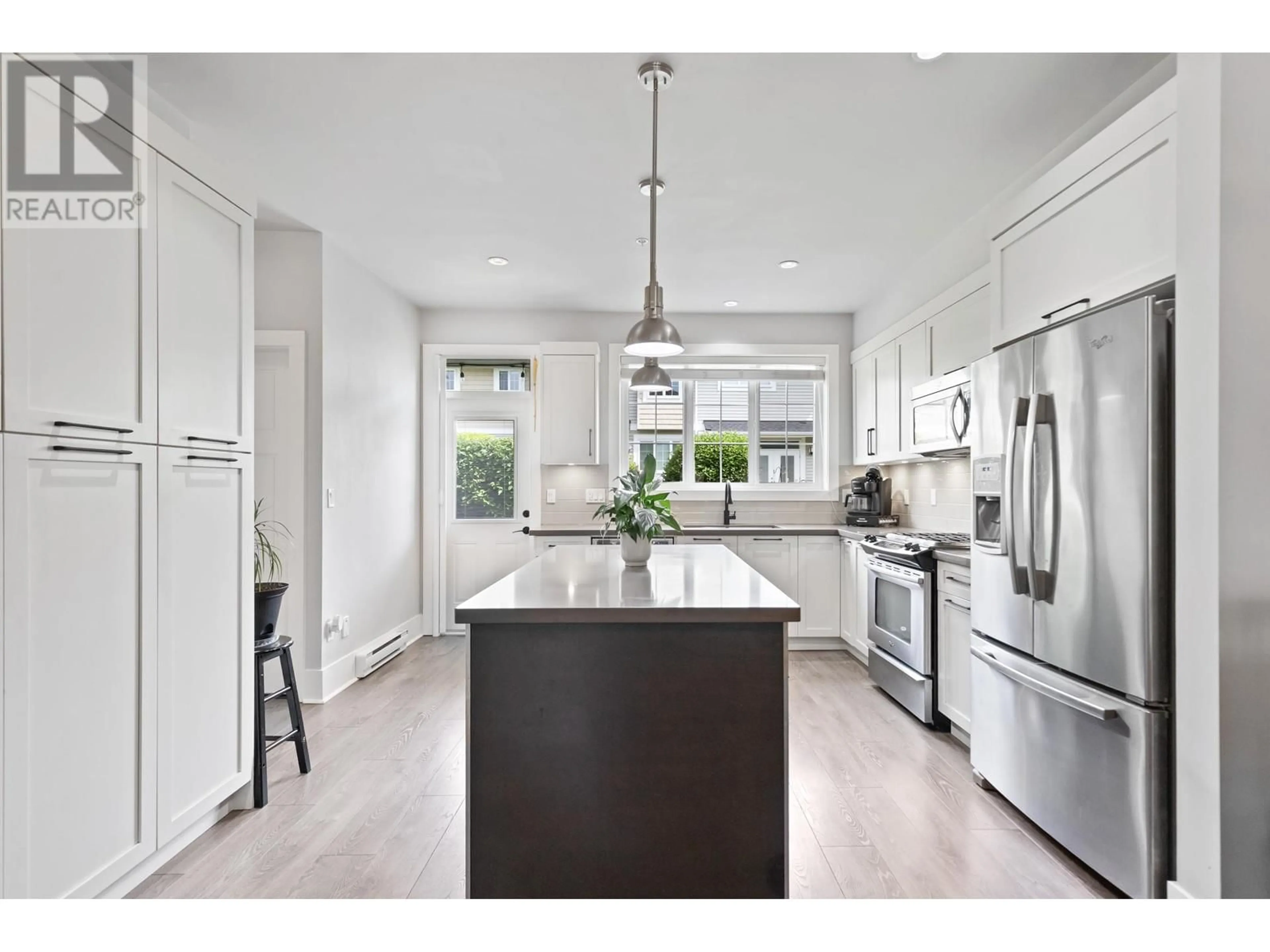 Open concept kitchen, unknown for 42 - 12161 237 STREET, Maple Ridge British Columbia V4R0E7