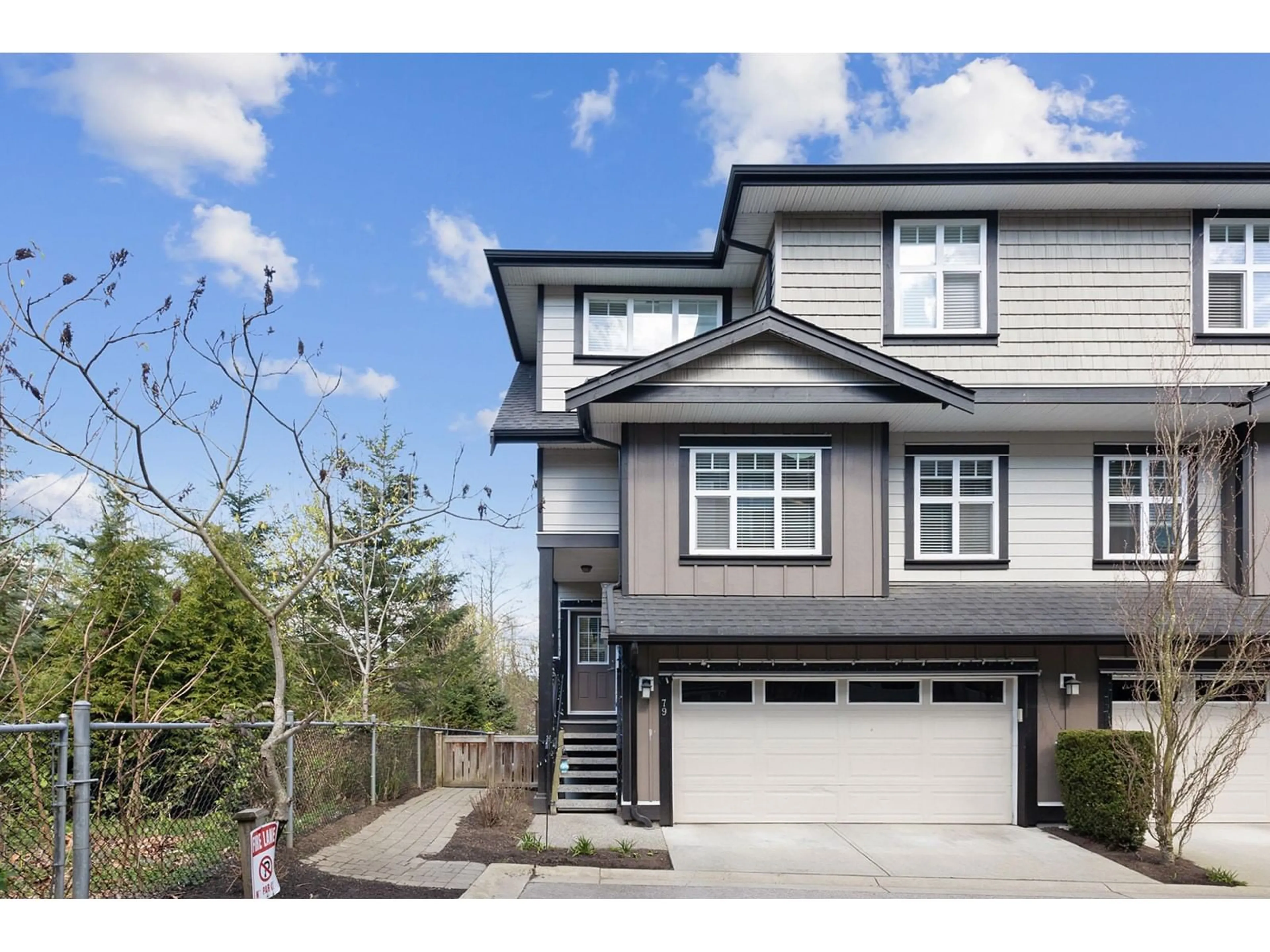Home with vinyl exterior material, street for 79 - 6350 142, Surrey British Columbia V3X1B8