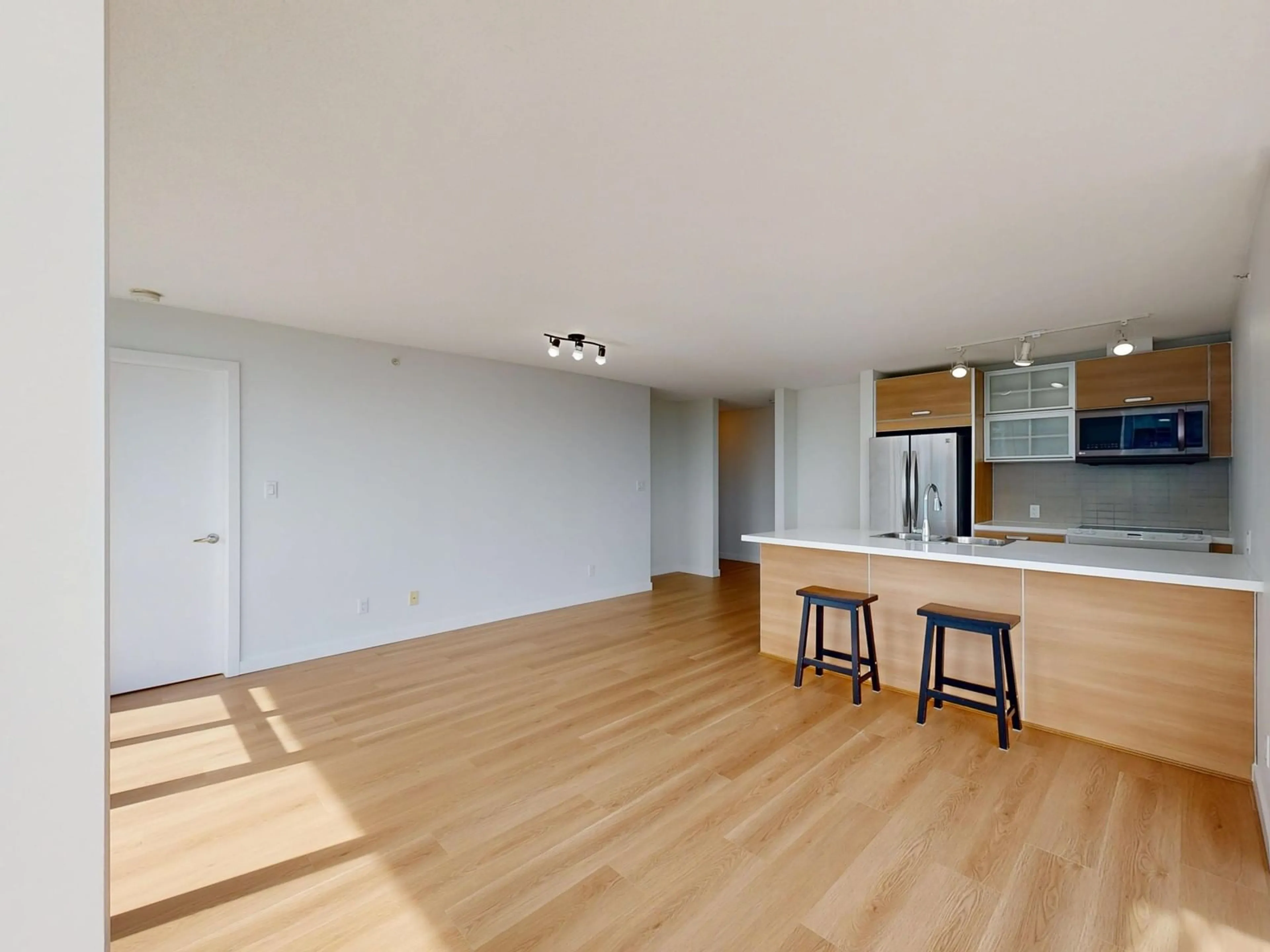 A pic of a room for 3507 - 13688 100, Surrey British Columbia V3T0G5