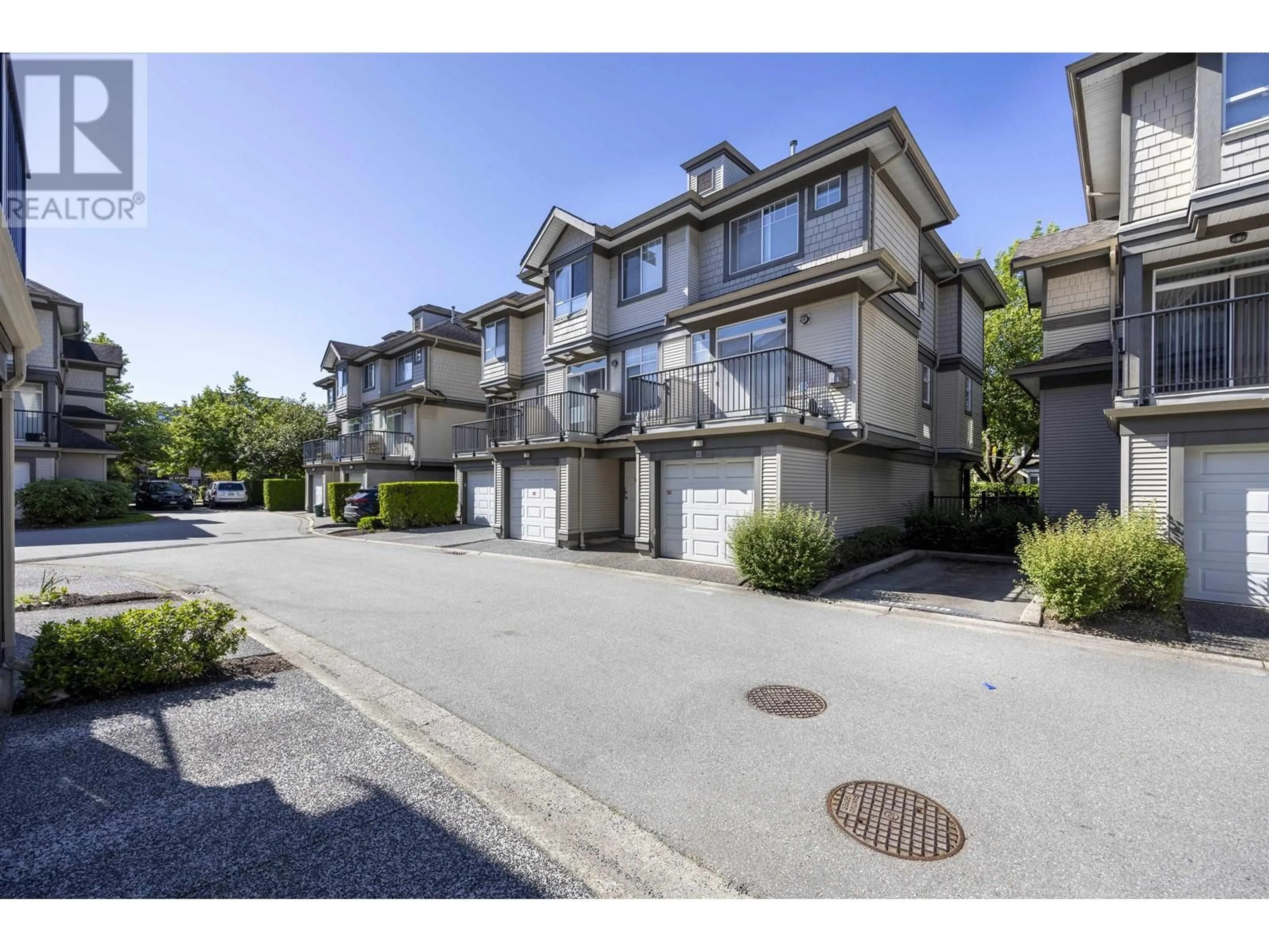 A pic from outside/outdoor area/front of a property/back of a property/a pic from drone, street for 11 - 6300 ALDER STREET, Richmond British Columbia V6Y4G5