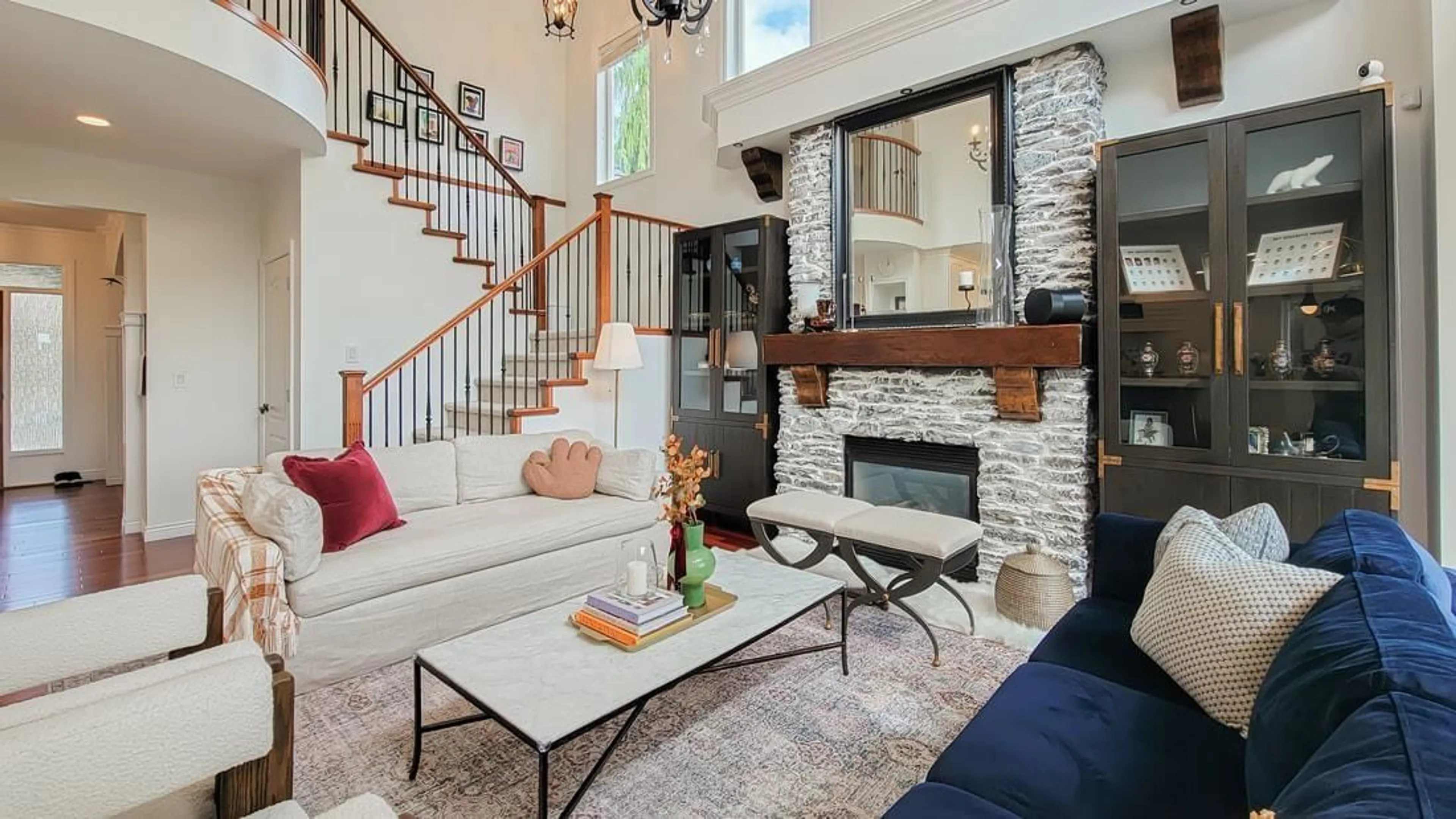 Living room with furniture, ceramic/tile floor for 3762 159A, Surrey British Columbia V3Z0P1