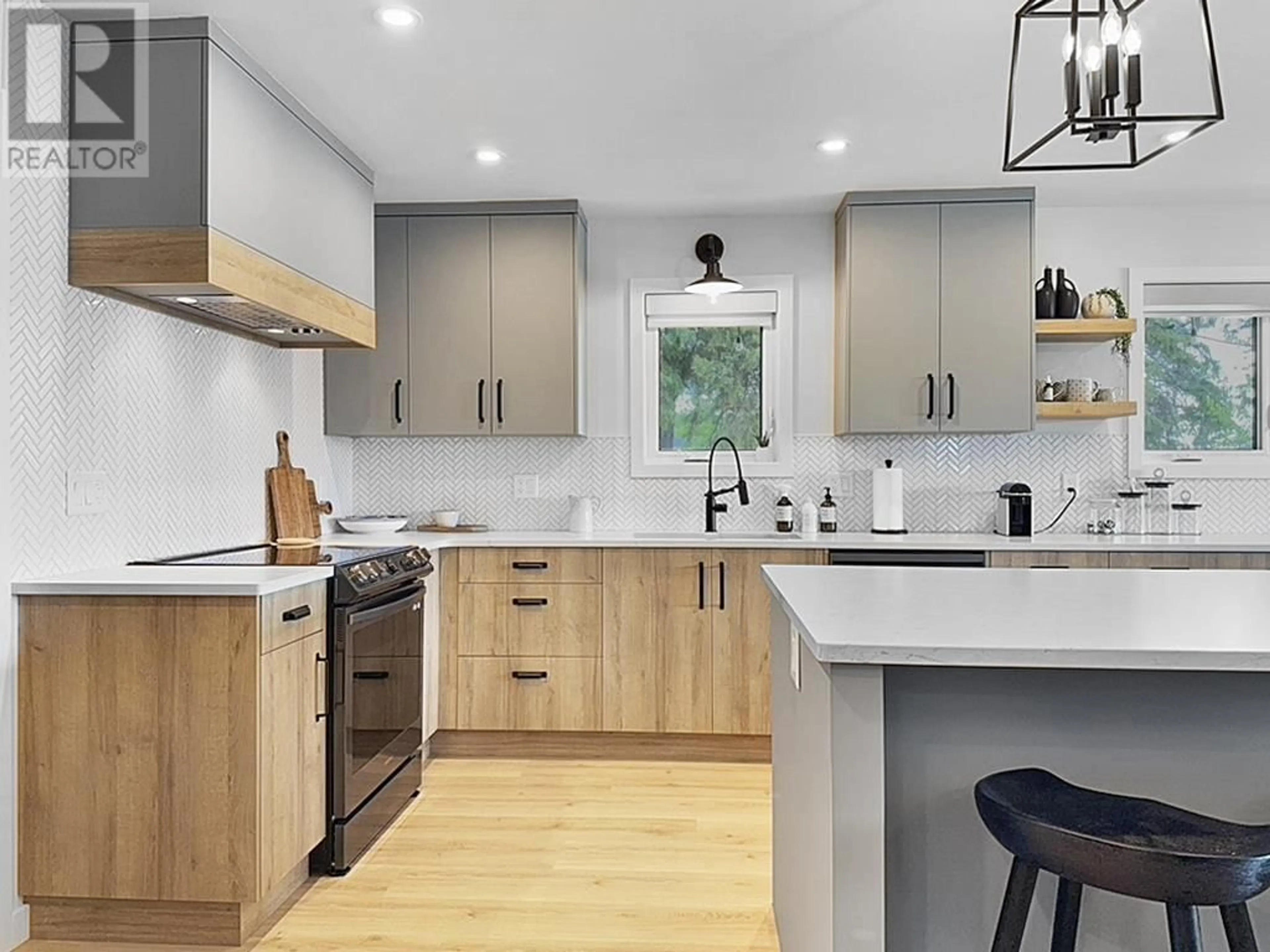 Contemporary kitchen, unknown for 2648 CHIMNEY LAKE ROAD, Williams Lake British Columbia V2G5J6