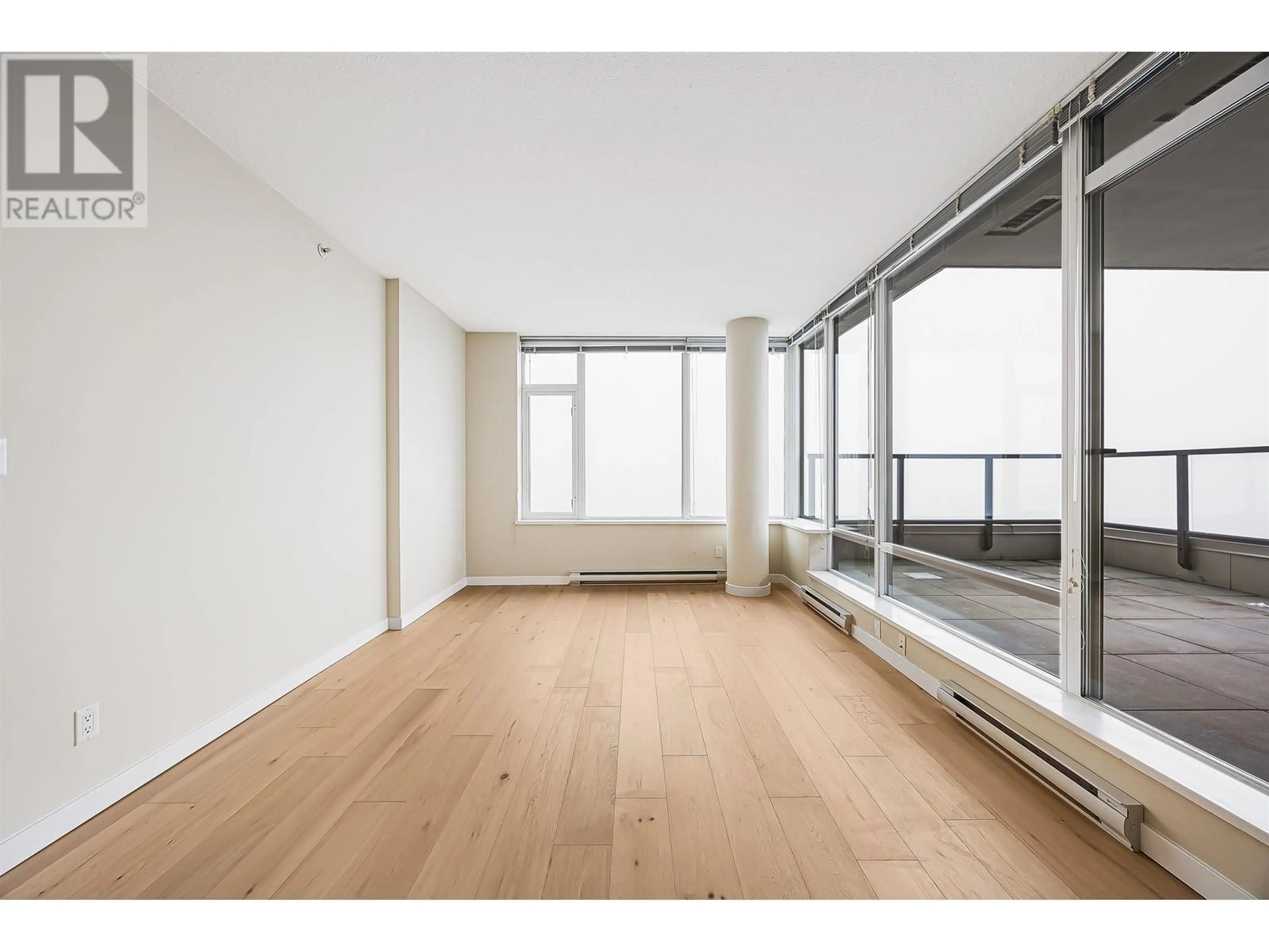 A pic of a room for 2905 - 2980 ATLANTIC AVENUE, Coquitlam British Columbia V3B0G2