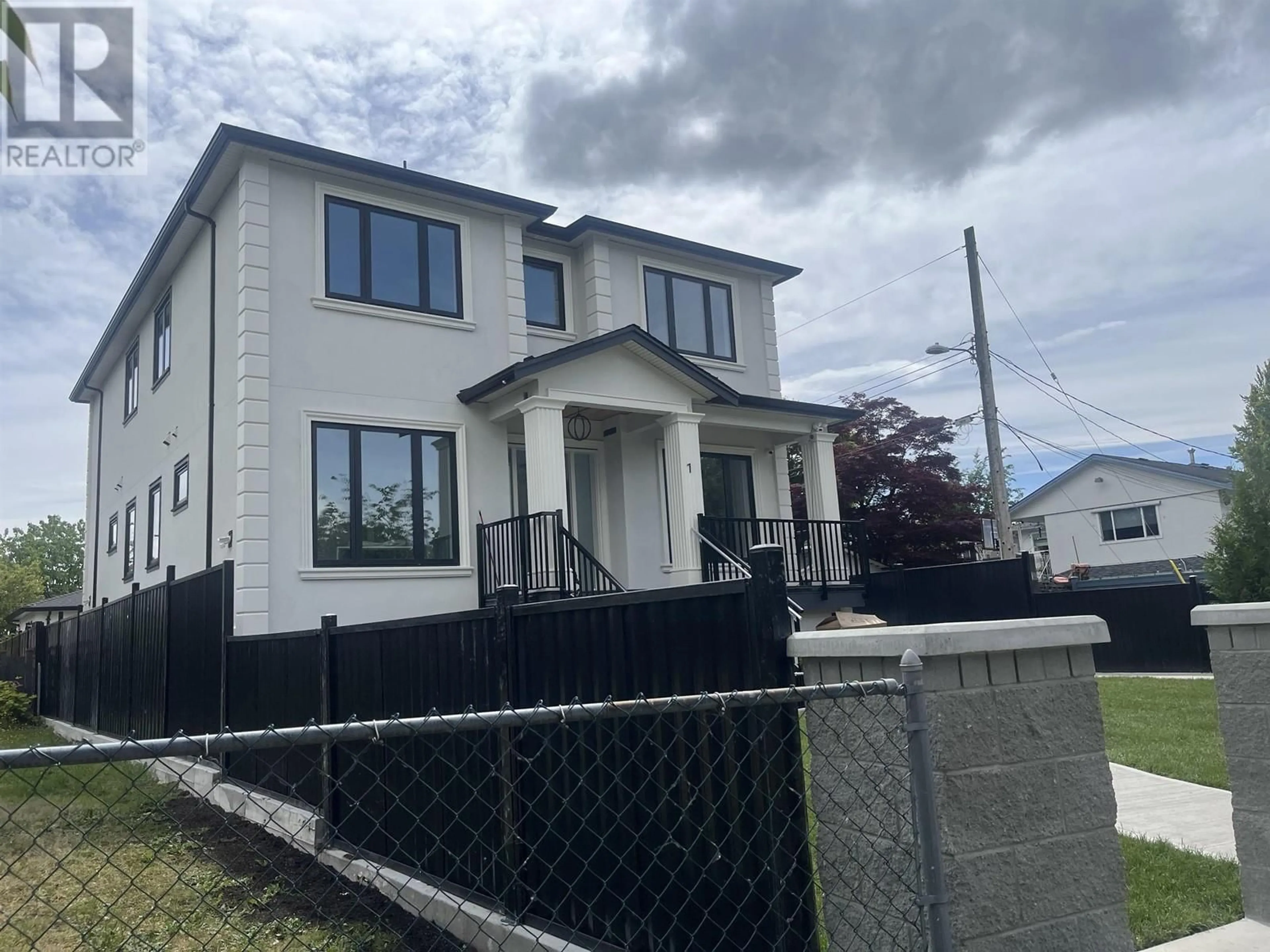 Home with vinyl exterior material, unknown for 2348 49TH AVENUE, Vancouver British Columbia V5S1J2