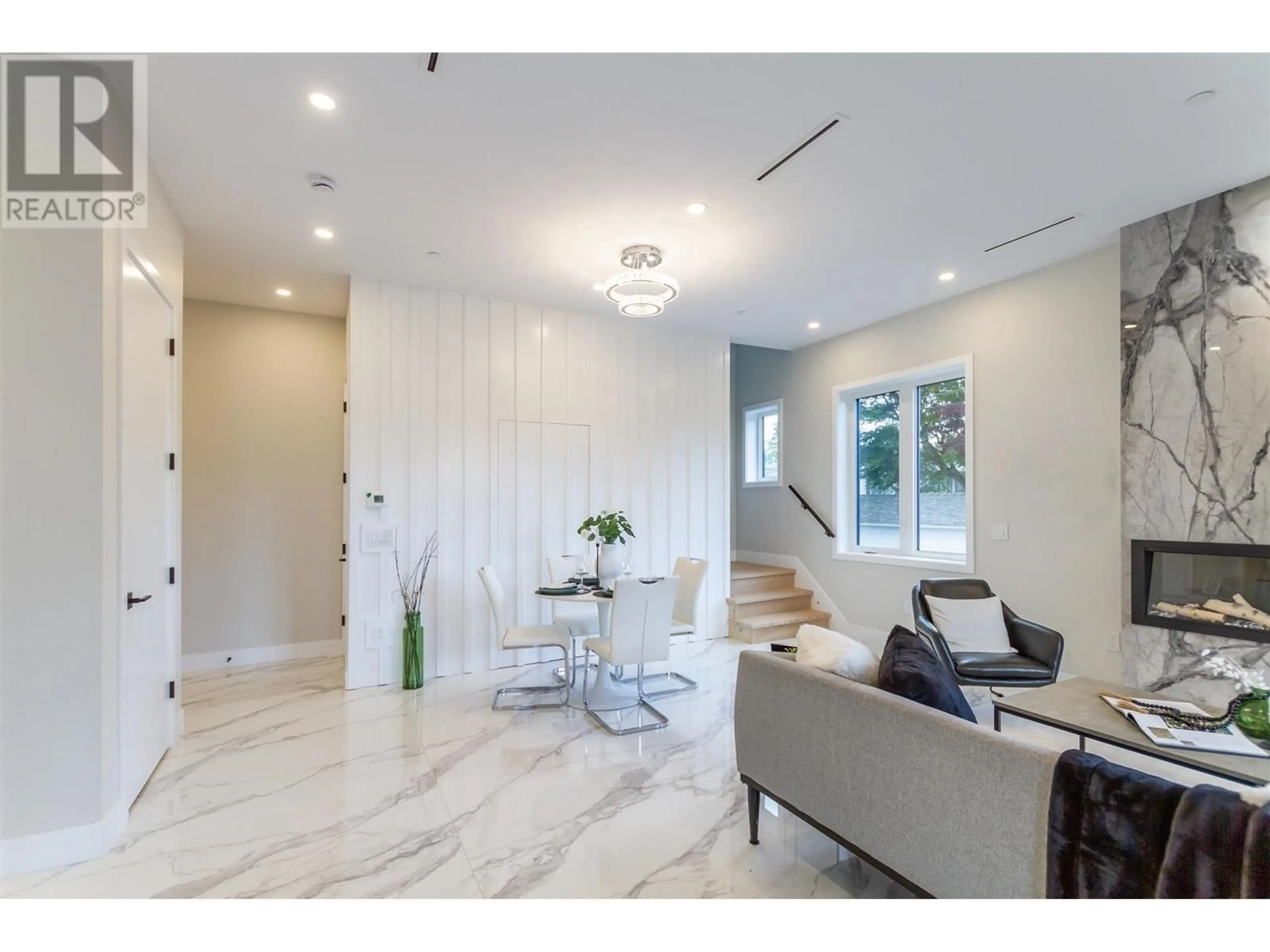Unknown for 2348 49TH AVENUE, Vancouver British Columbia V5S1J2