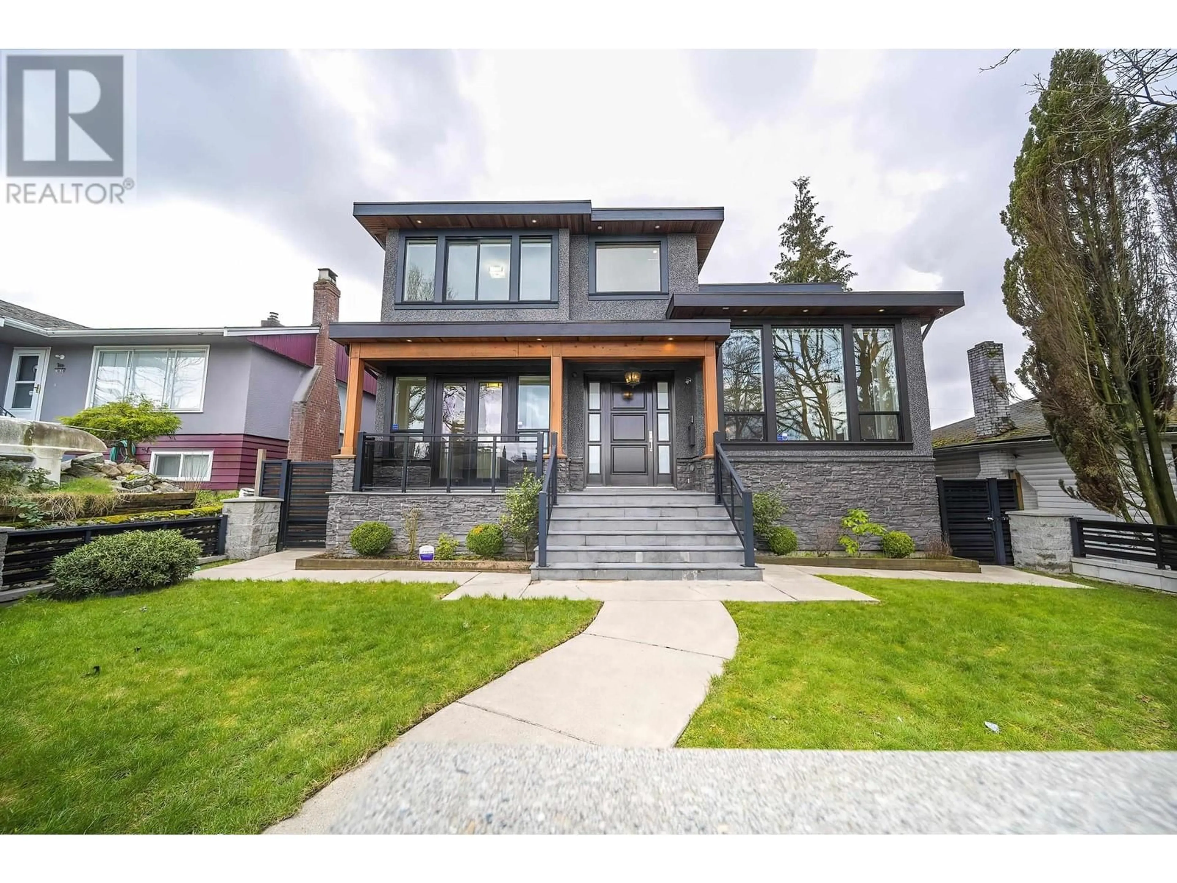 Home with brick exterior material, street for 3832 KINCAID STREET, Burnaby British Columbia V5G1V7