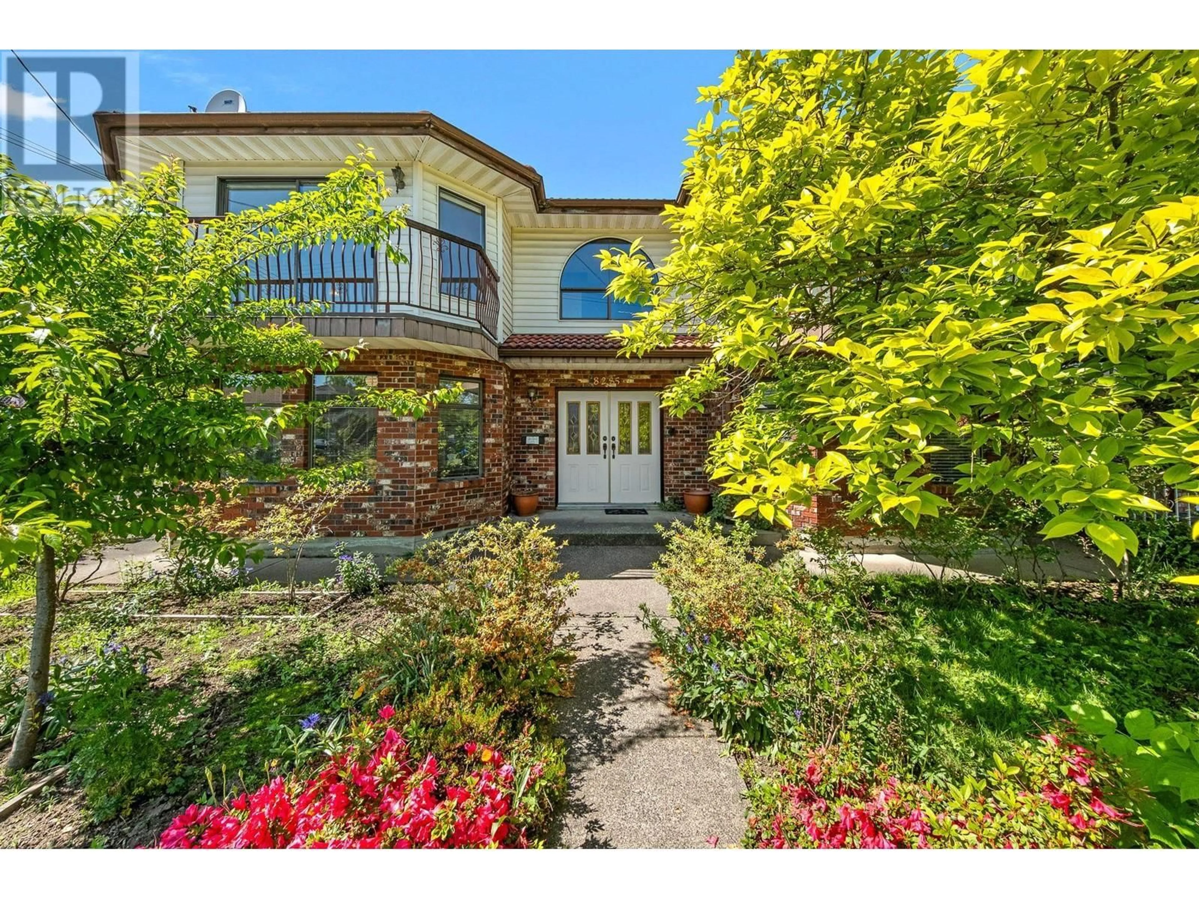 Unknown for 8285 12TH AVENUE, Burnaby British Columbia V3N2L5
