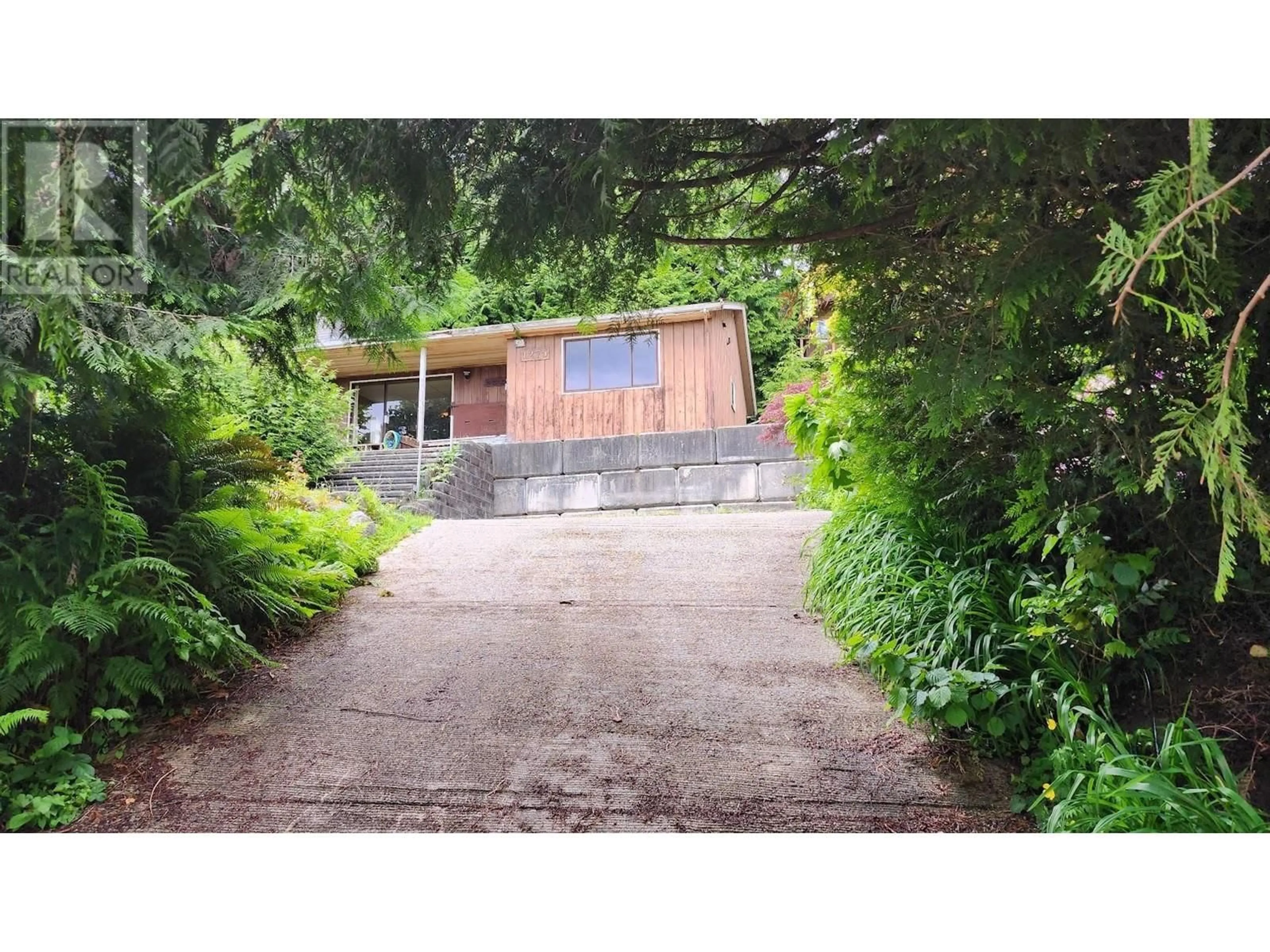 A pic from outside/outdoor area/front of a property/back of a property/a pic from drone, street for 1275 BURNS ROAD, Gibsons British Columbia V0N1V1