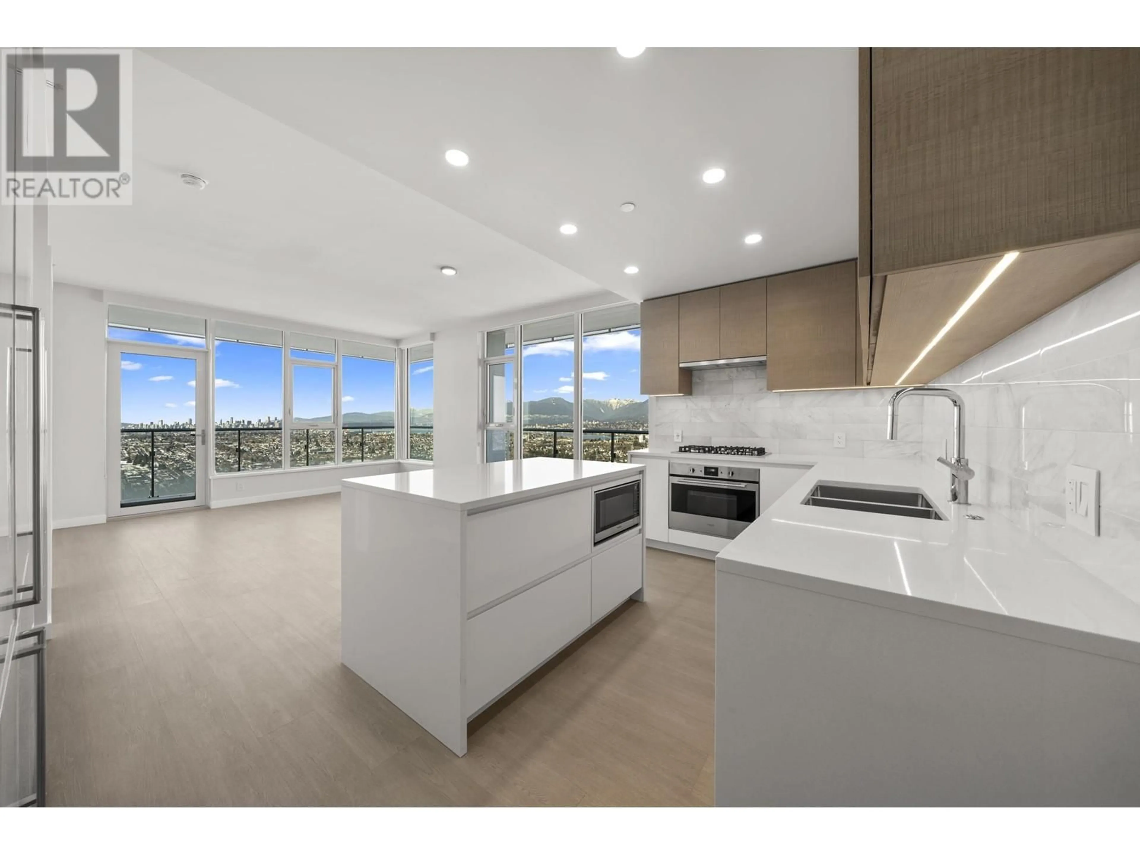 Open concept kitchen, unknown for 5110 - 2108 GILMORE AVENUE, Burnaby British Columbia V5C0N8