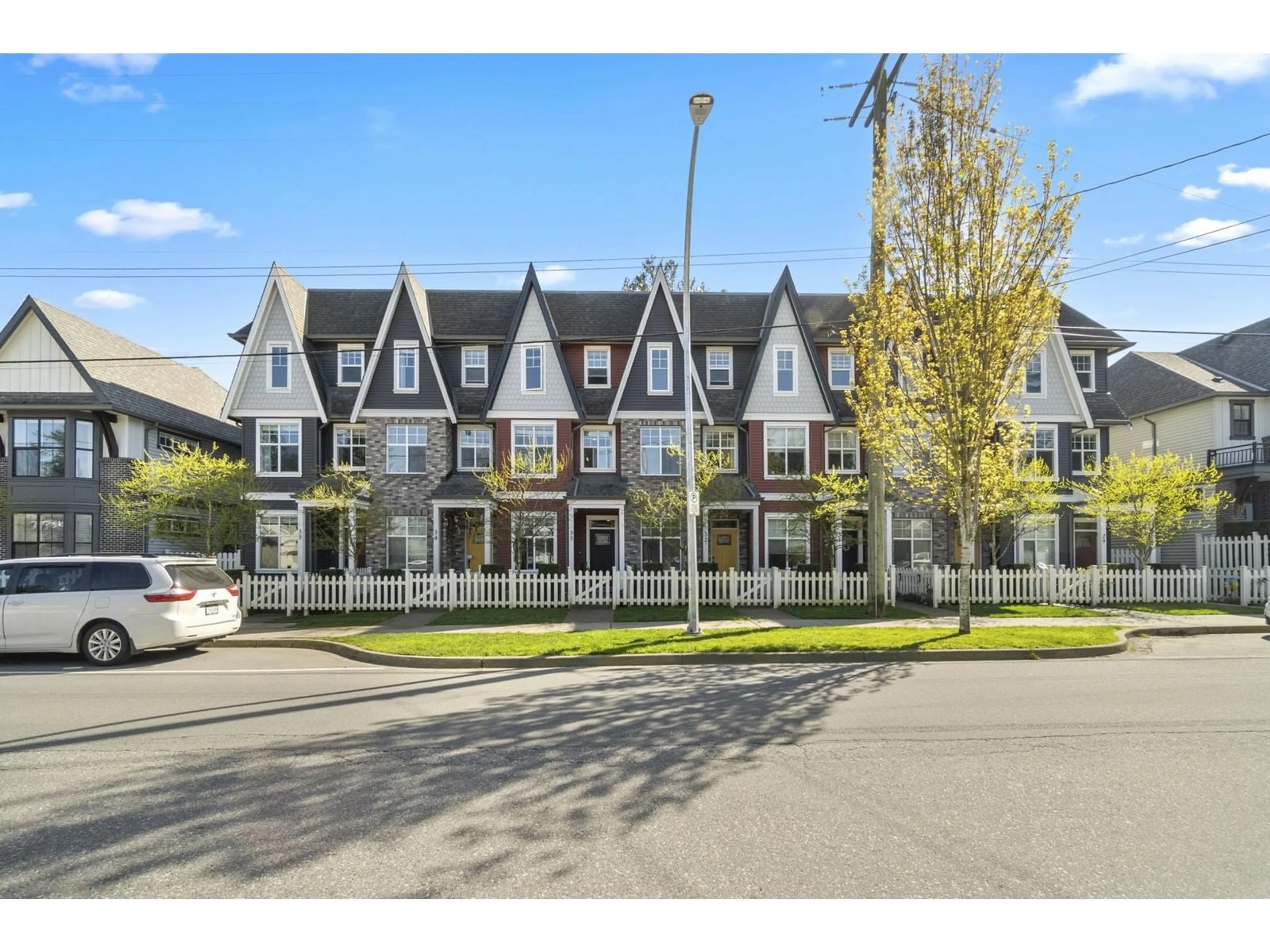 Unknown for 33 - 33460 LYNN, Abbotsford British Columbia V2S0H6