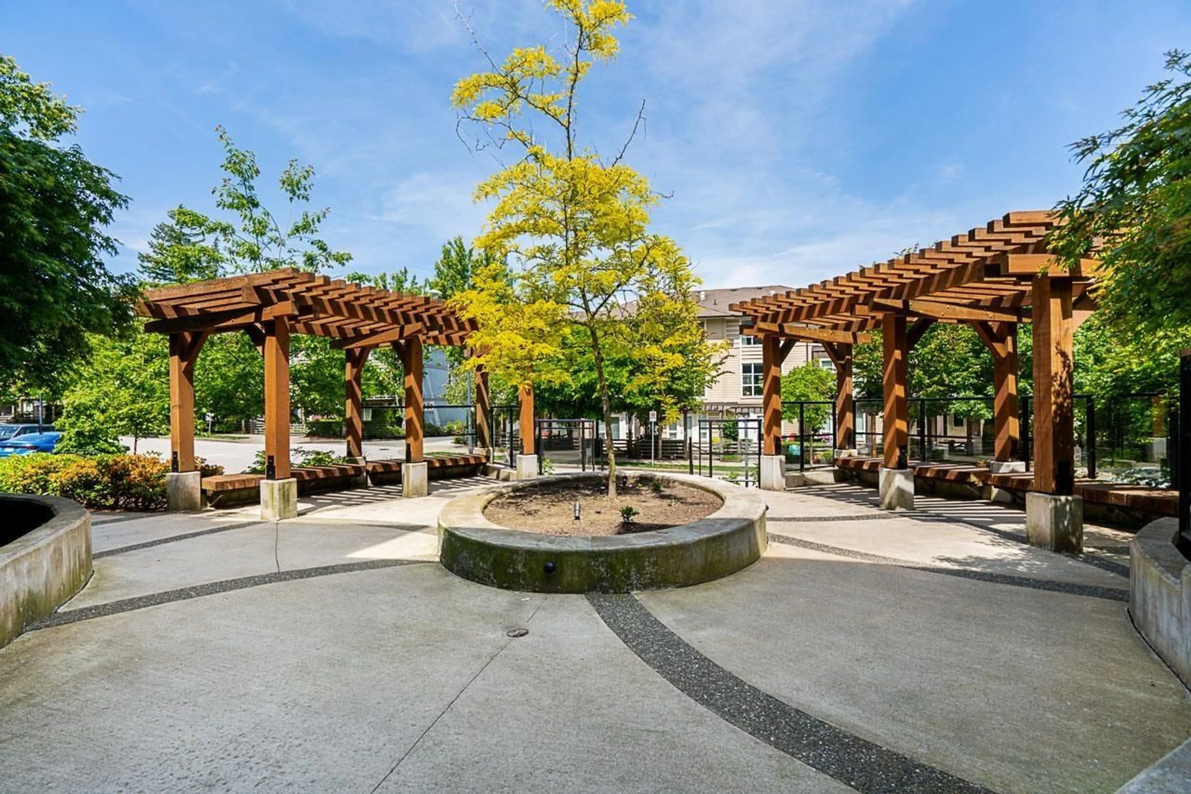 Patio, unknown for 210 - 15436 31, Surrey British Columbia V3Z1H3
