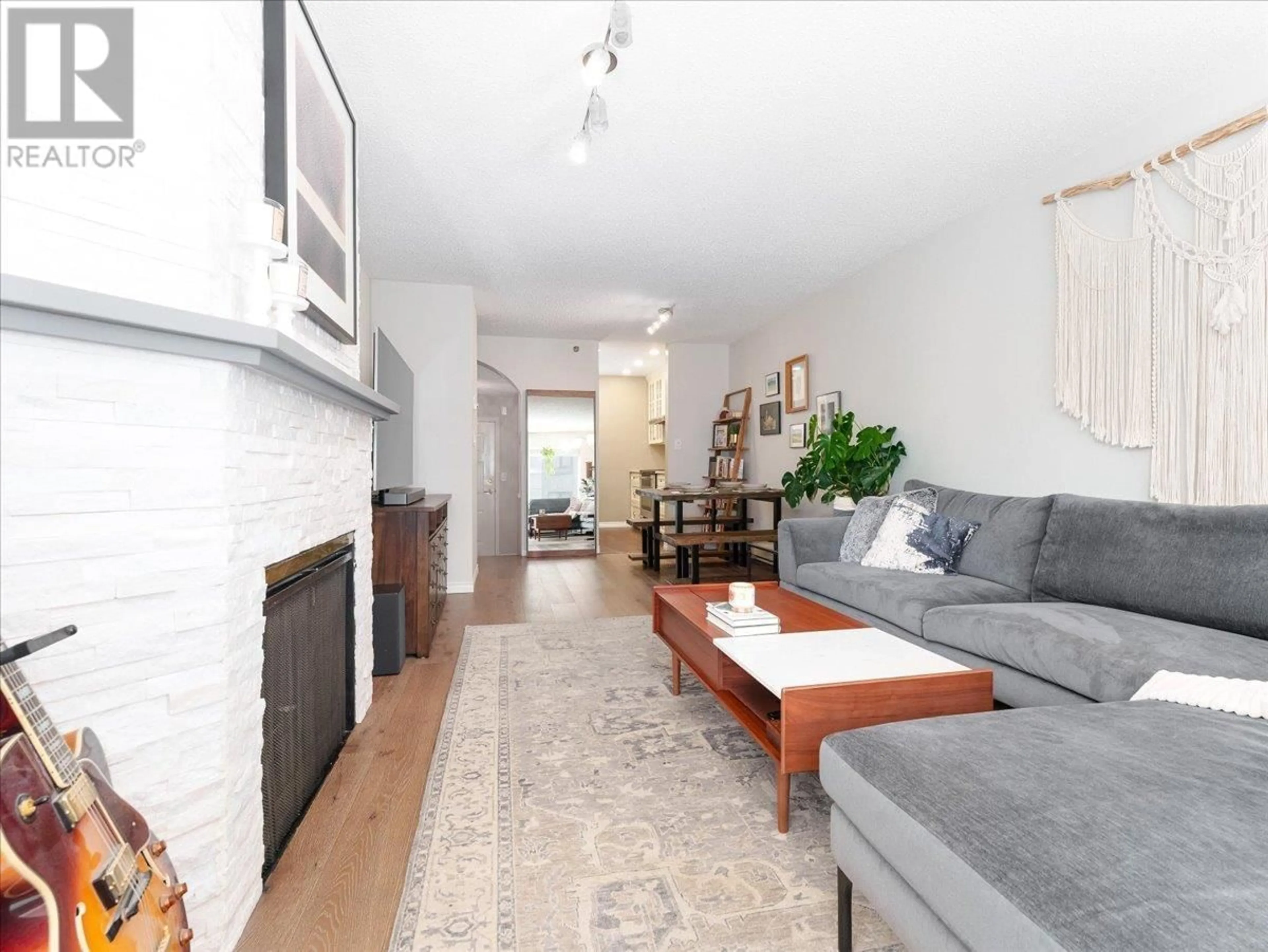 Living room with furniture, unknown for 307 - 1147 NELSON STREET, Vancouver British Columbia V6E1J3