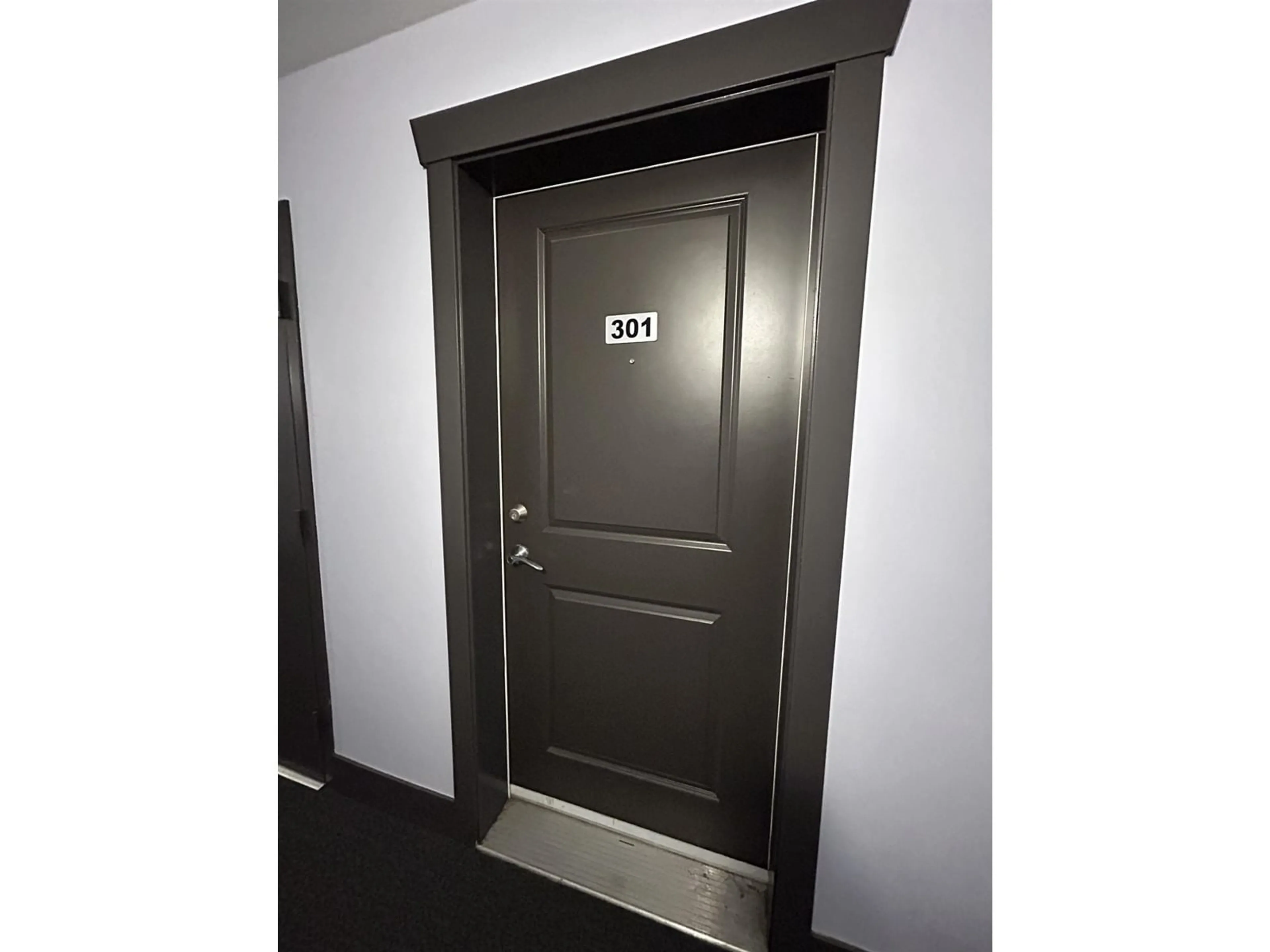 Unknown for 301 - 8168 120A, Surrey British Columbia V3W3P3