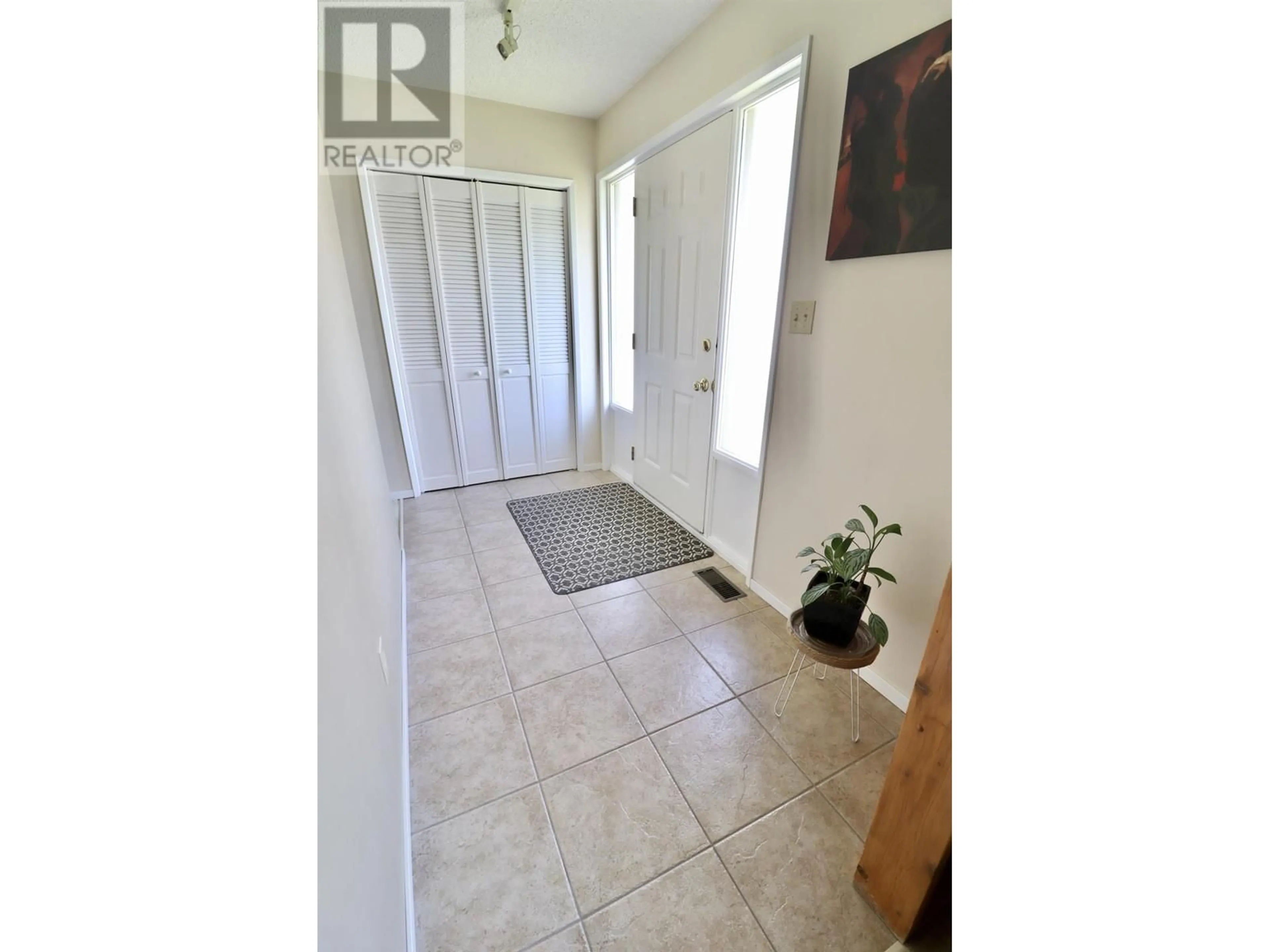 Indoor entryway for 8288 ST JOHN CRESCENT, Prince George British Columbia V2N4H8