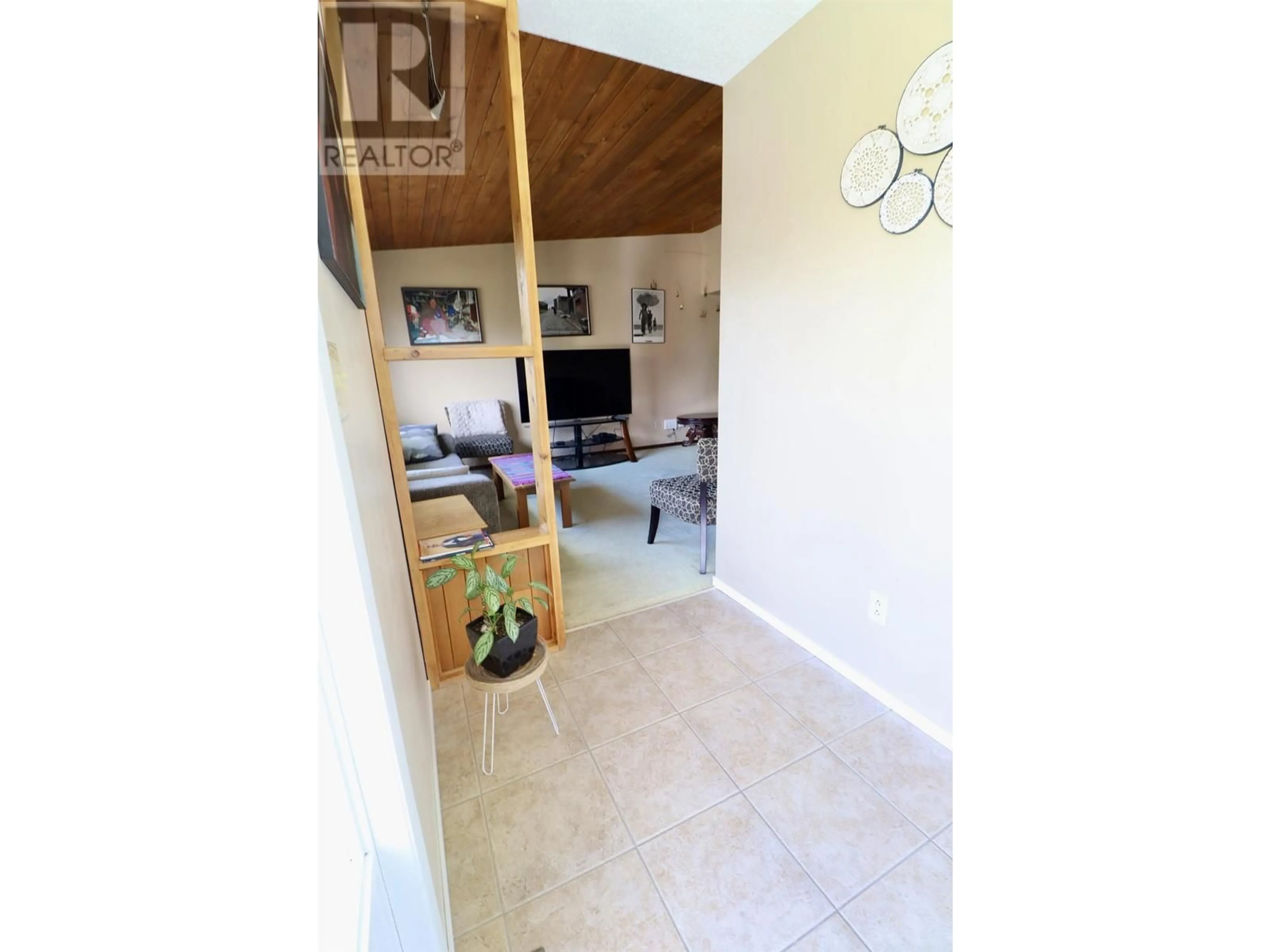 Unknown for 8288 ST JOHN CRESCENT, Prince George British Columbia V2N4H8