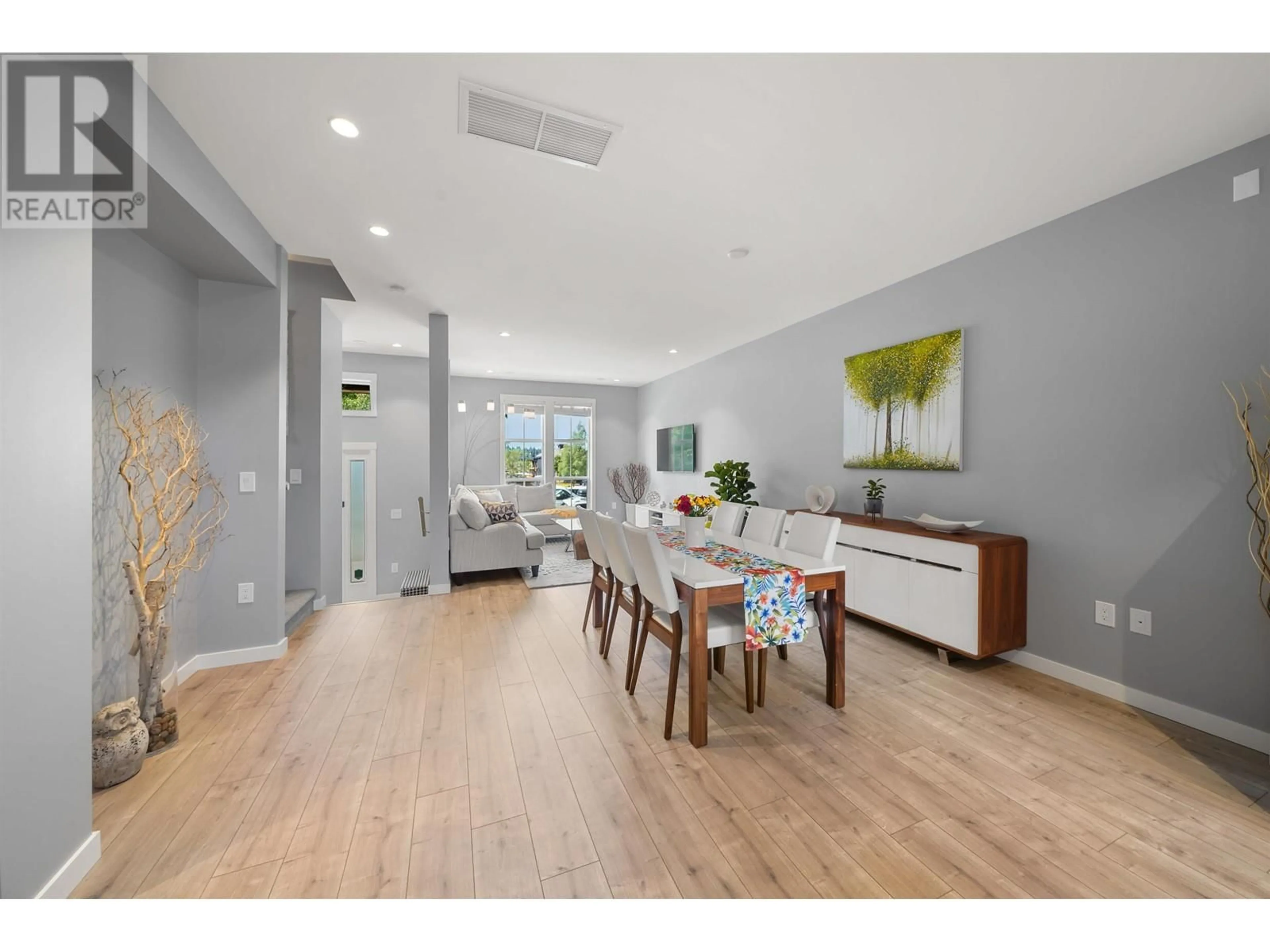 Dining room, wood/laminate floor for 10 - 6427 HAMMERMILL AVENUE, Delta British Columbia V4L0B2