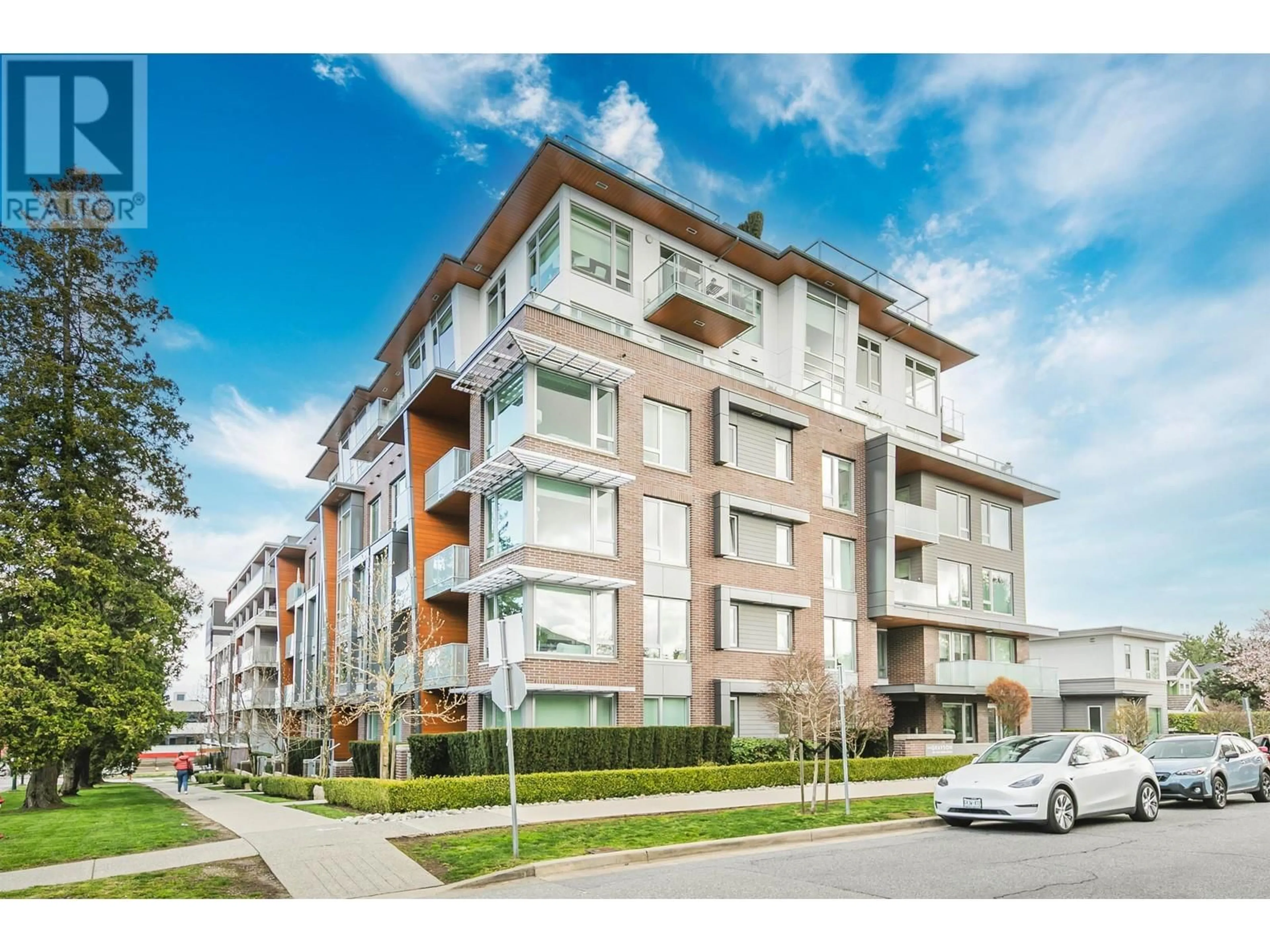 Unknown for 309 - 489 26TH AVENUE, Vancouver British Columbia V5Y0M8