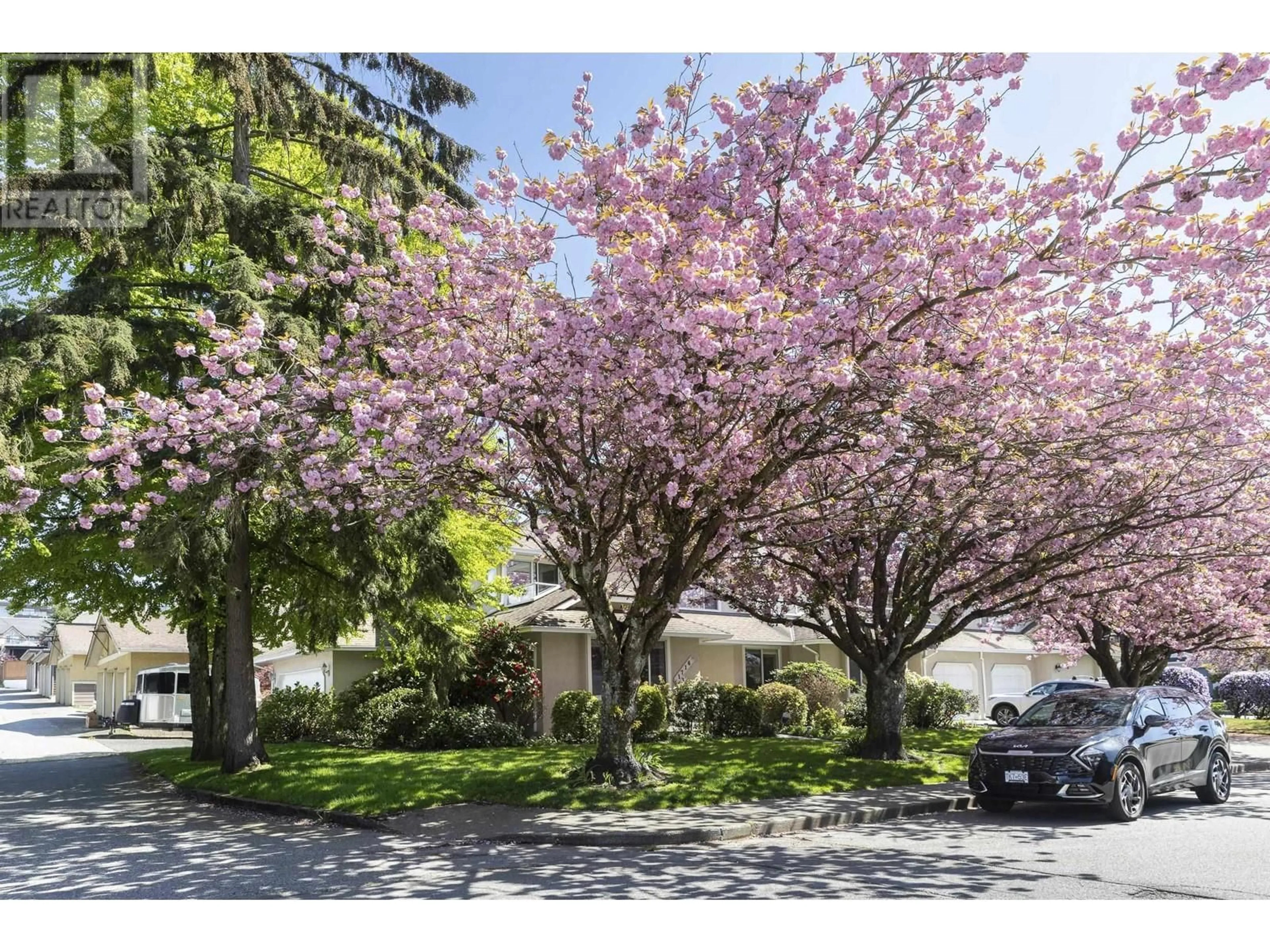 Unknown for 3 - 1716 MAHON AVENUE, North Vancouver British Columbia V7M2T1