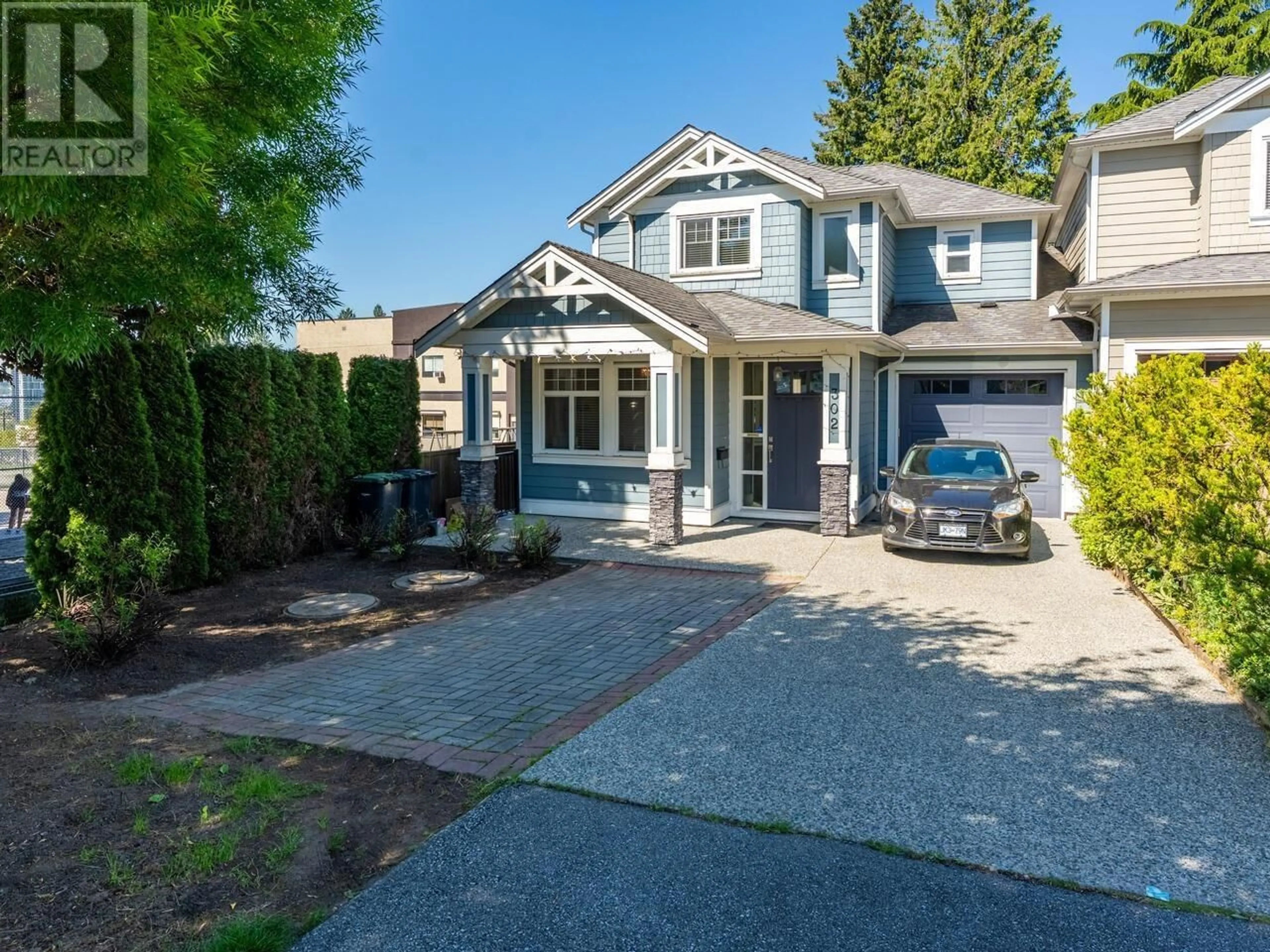 Unknown for 302 BURNS STREET, Coquitlam British Columbia V3K4E8