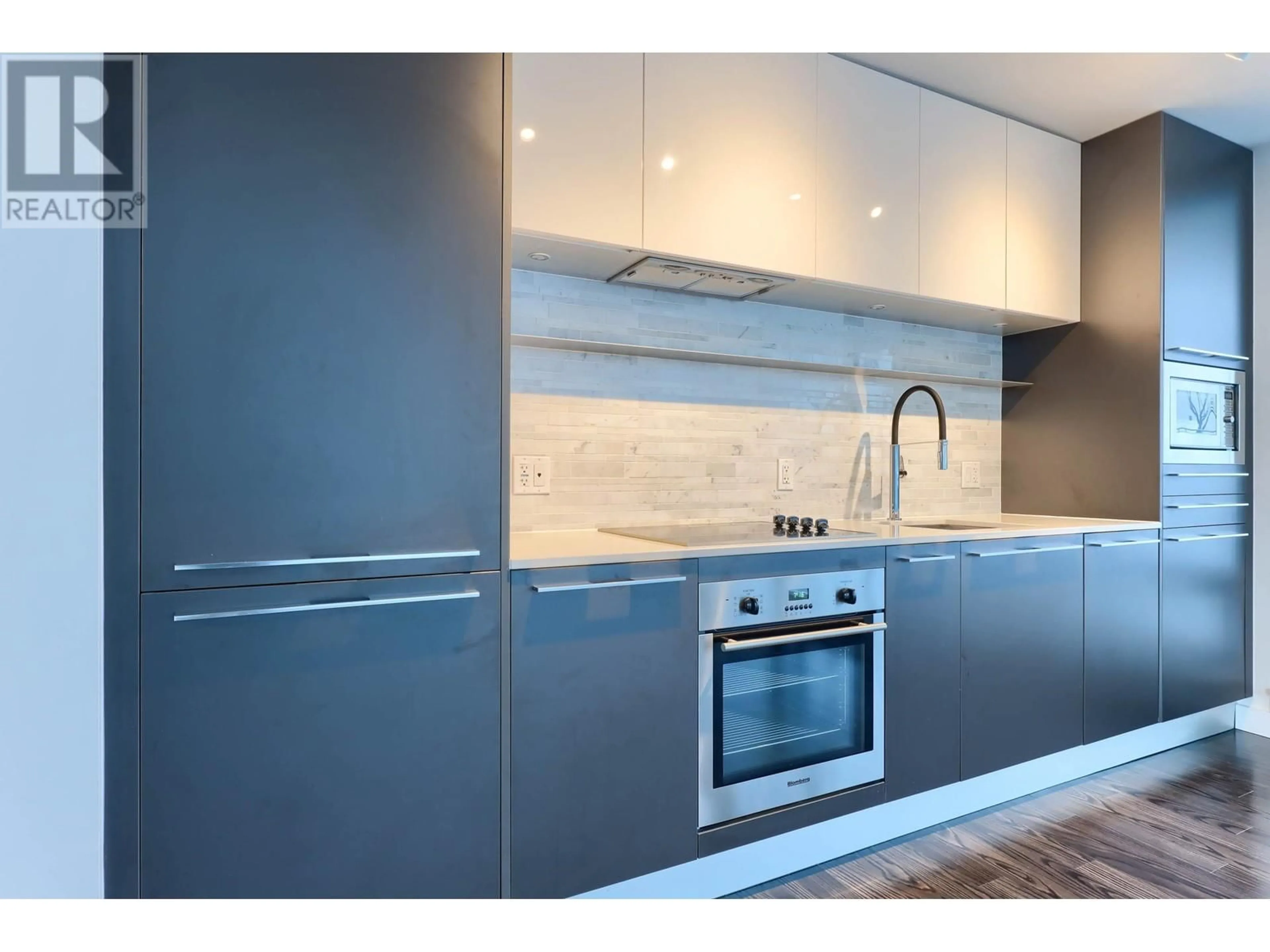 Standard kitchen, unknown for 606 - 8031 NUNAVUT LANE, Vancouver British Columbia V5X0C9