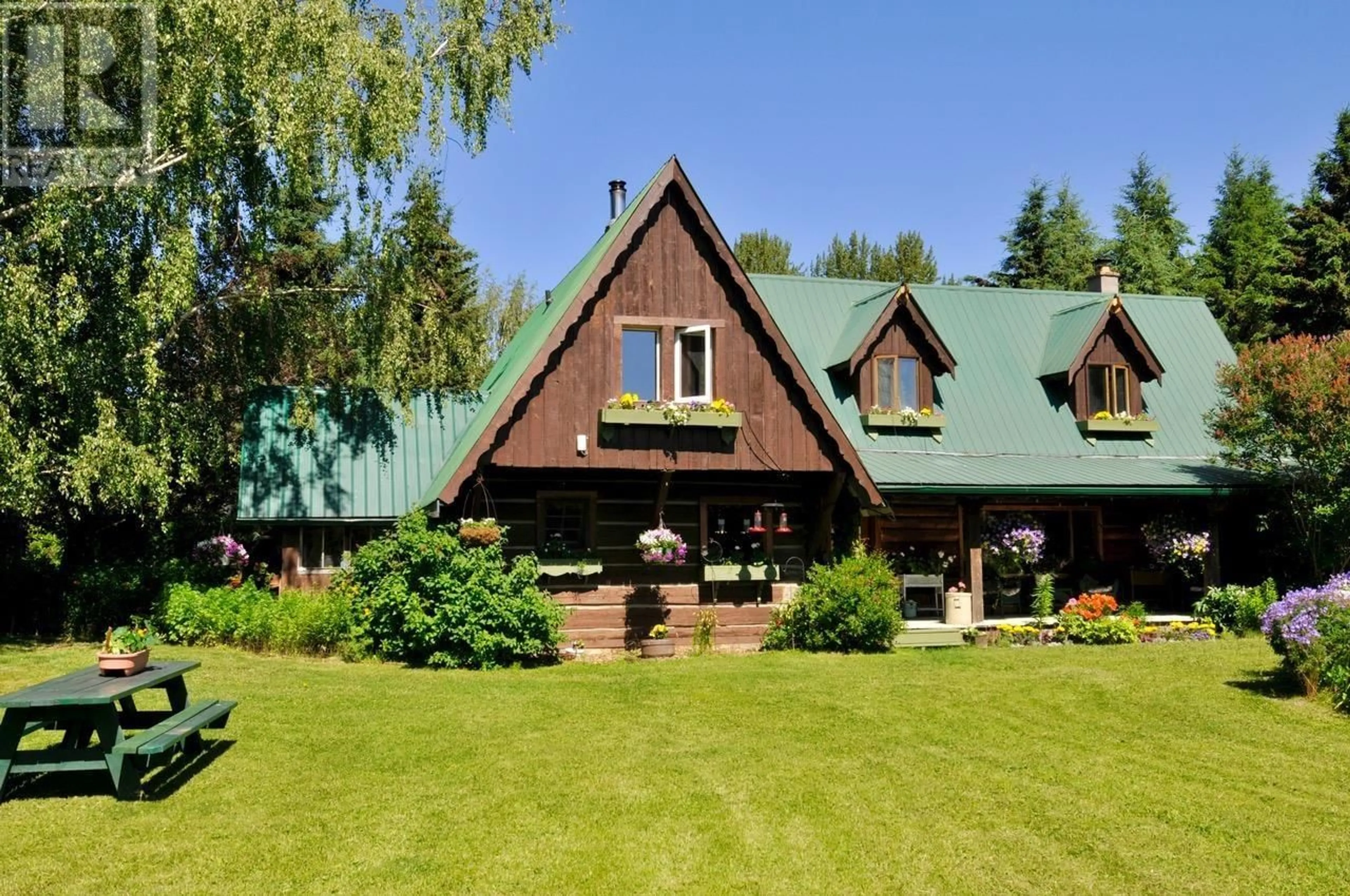 A pic from outside/outdoor area/front of a property/back of a property/a pic from drone, mountain view for 6161 DUNSTER STATION ROAD, Dunster British Columbia V0J1J0