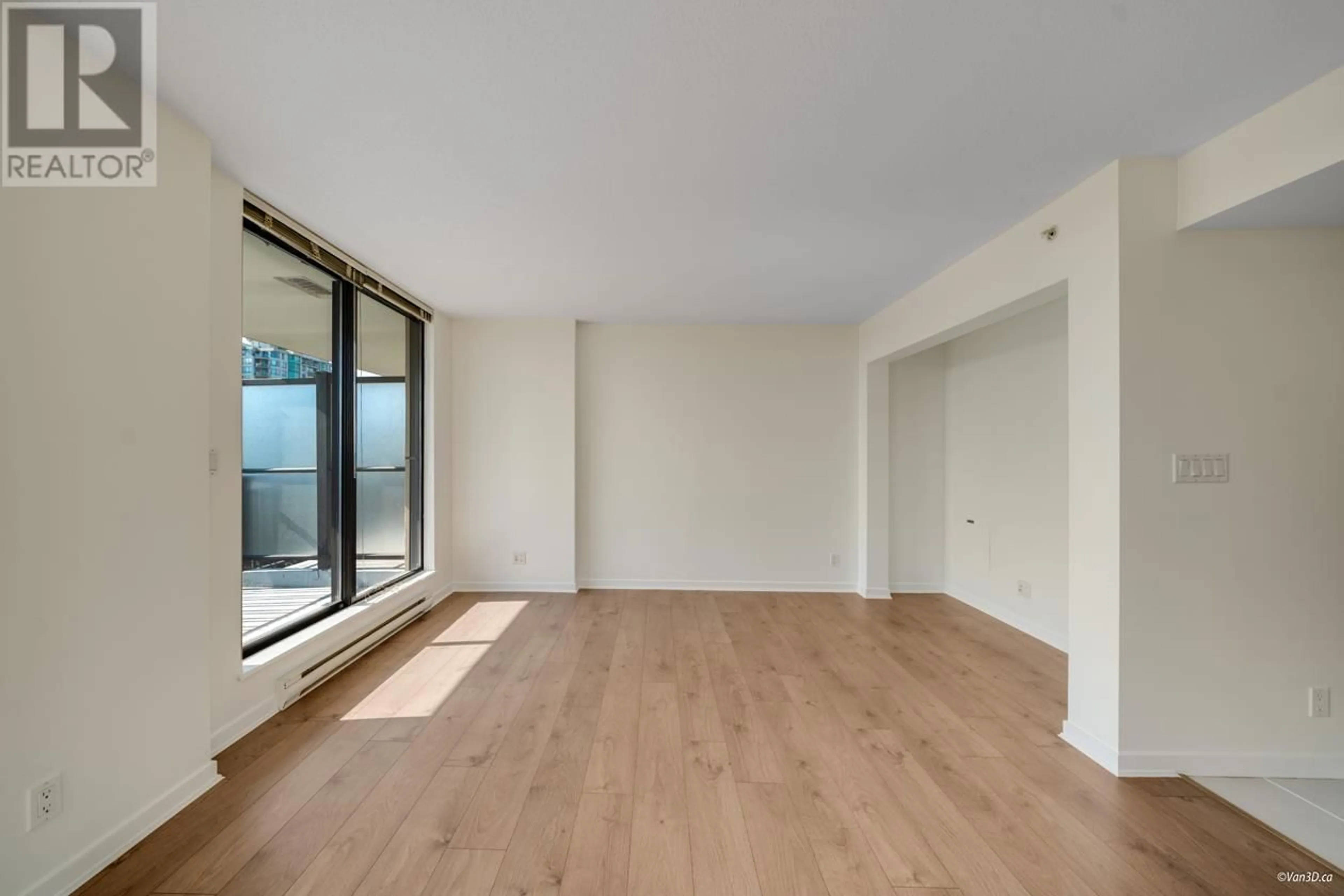A pic of a room for 703 - 814 ROYAL AVENUE, New Westminster British Columbia V3M1J9