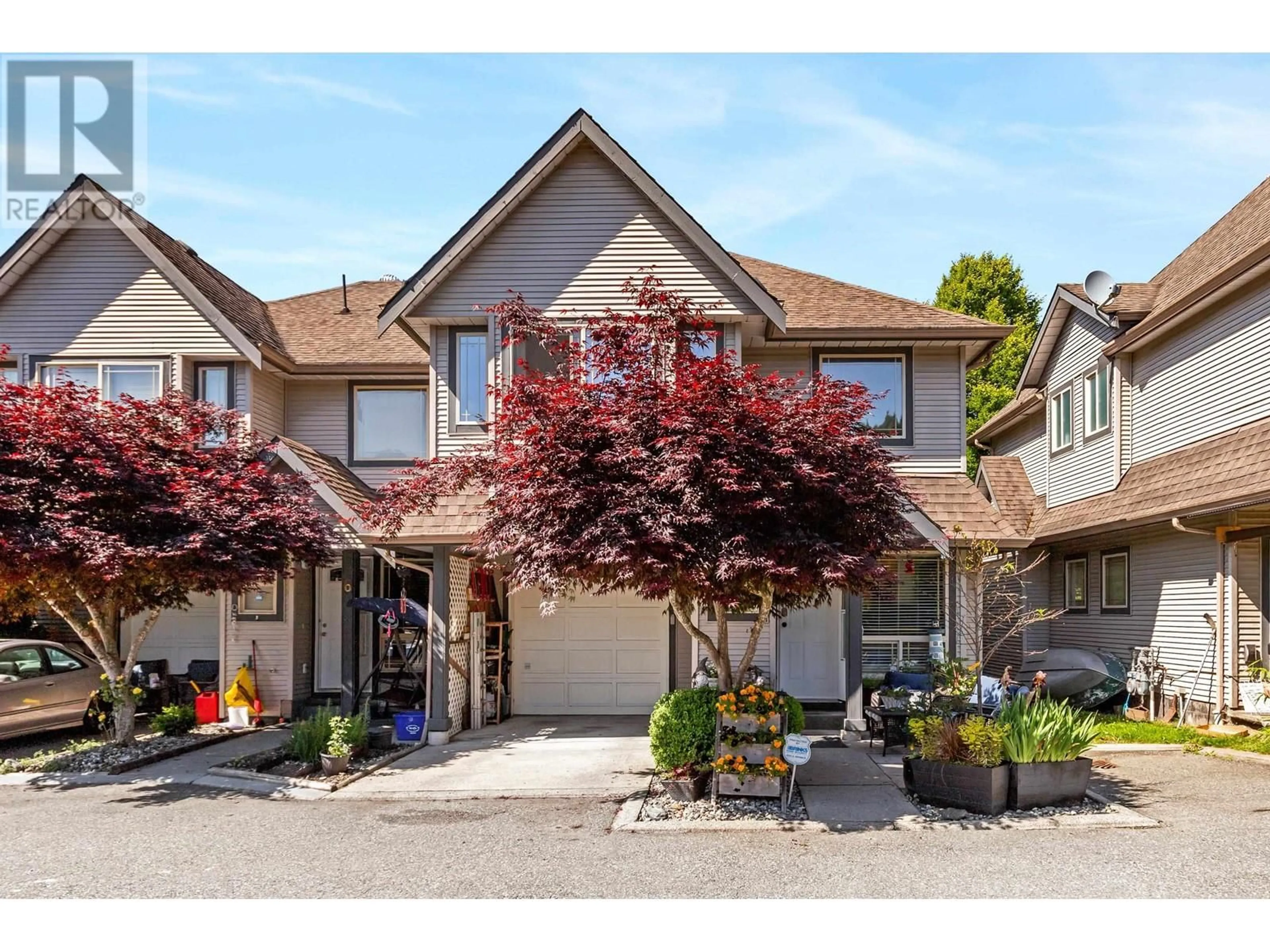 Unknown for 5 - 22980 ABERNETHY LANE, Maple Ridge British Columbia V2X3N4