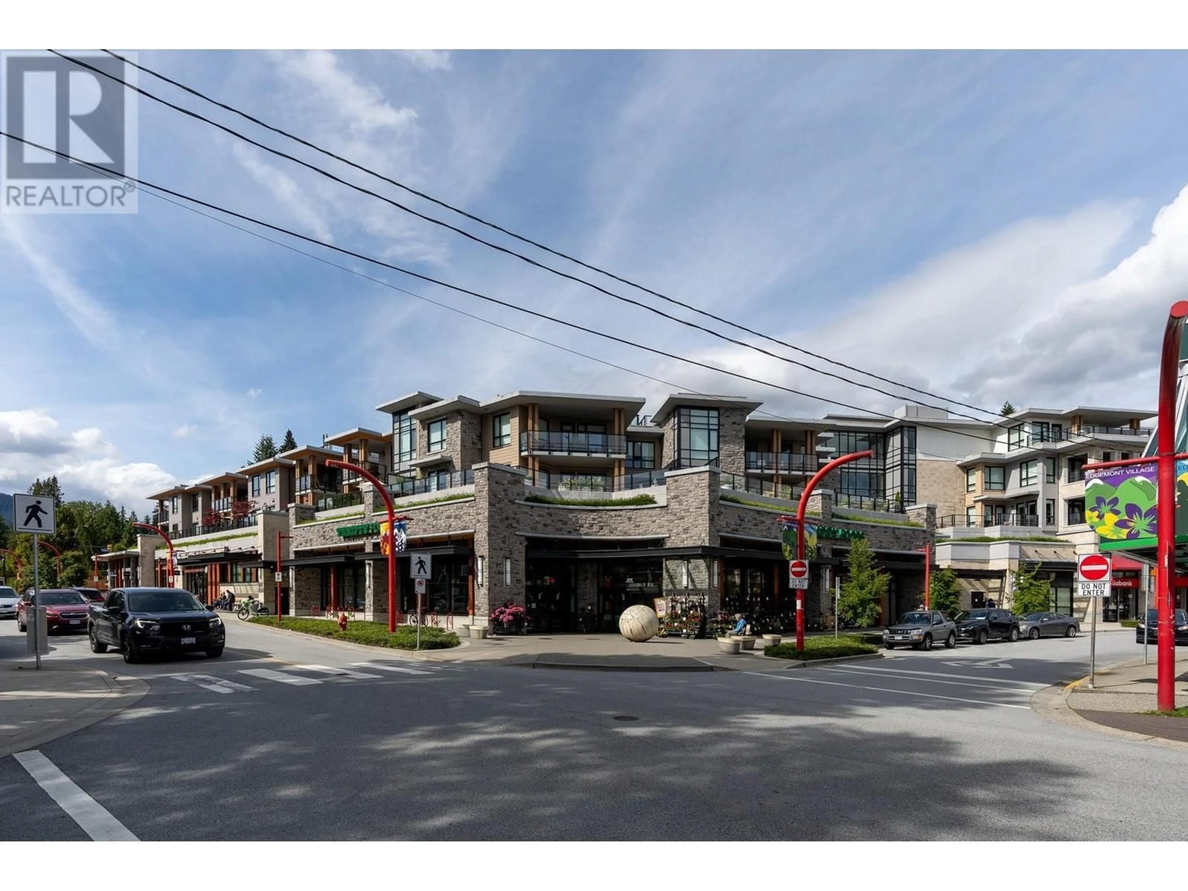 Unknown for 312 - 3220 CONNAUGHT CRESCENT, North Vancouver British Columbia V7R0A5