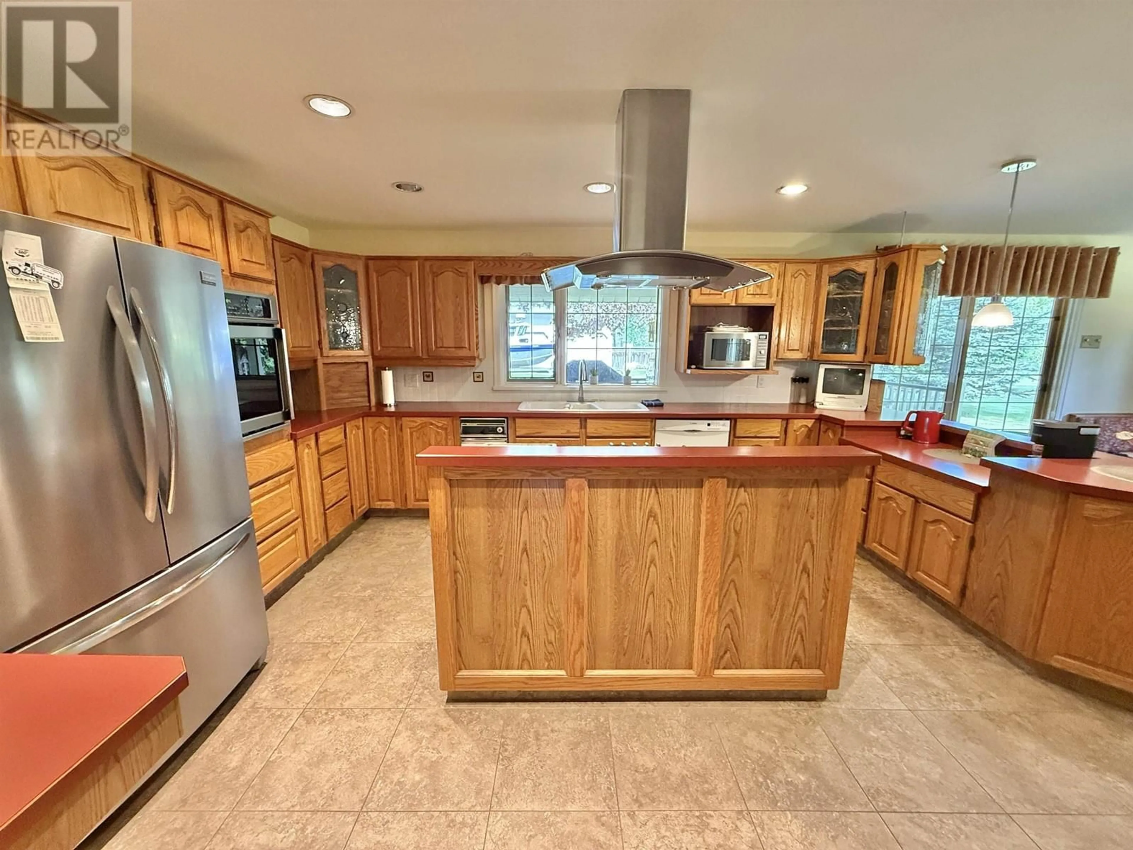 Open concept kitchen, ceramic/tile floor for 1385 WELLS ROAD, Quesnel British Columbia V2J7H1