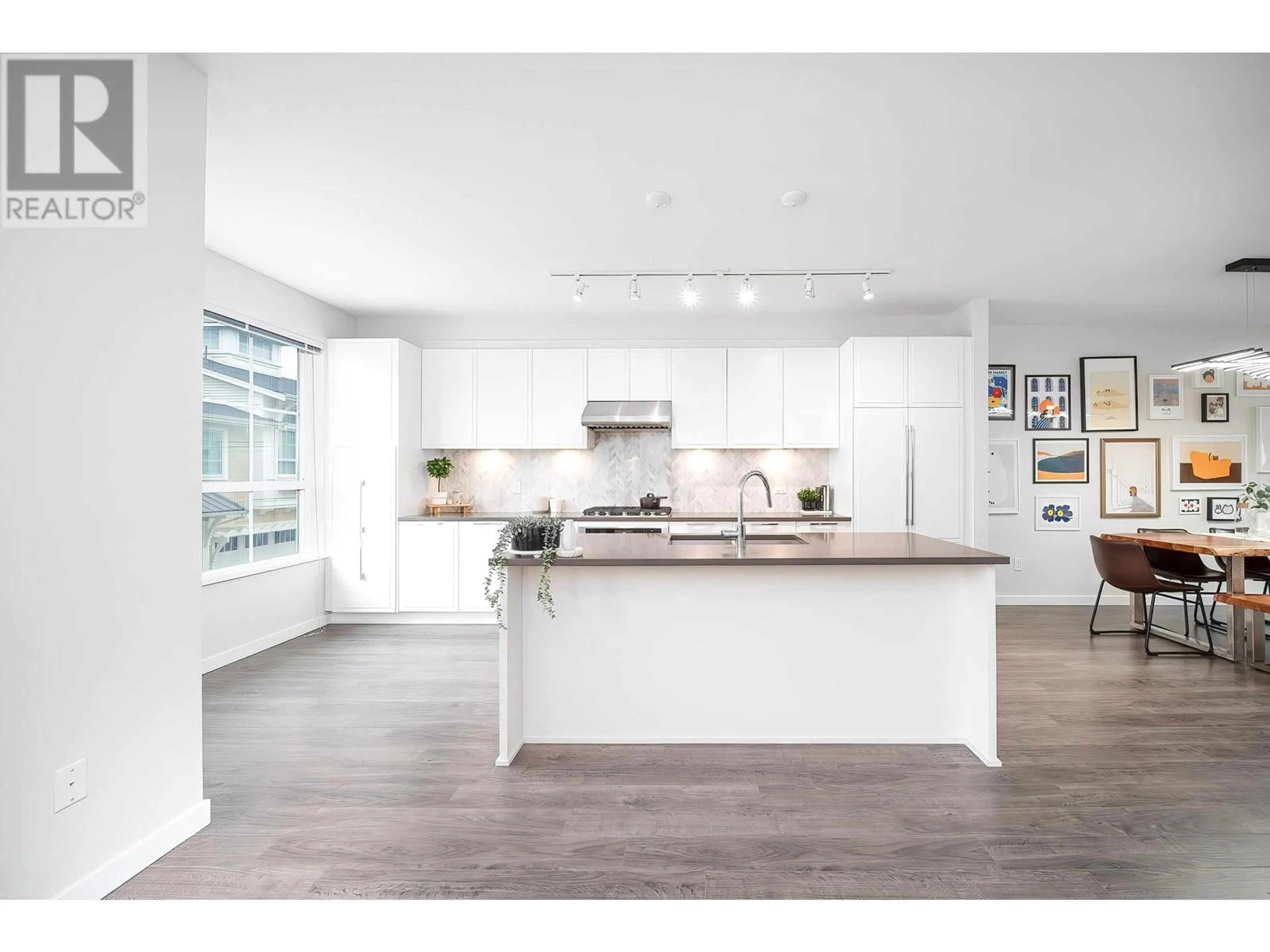 Open concept kitchen, unknown for 74 - 5551 ADMIRAL WAY, Delta British Columbia V4K0C9