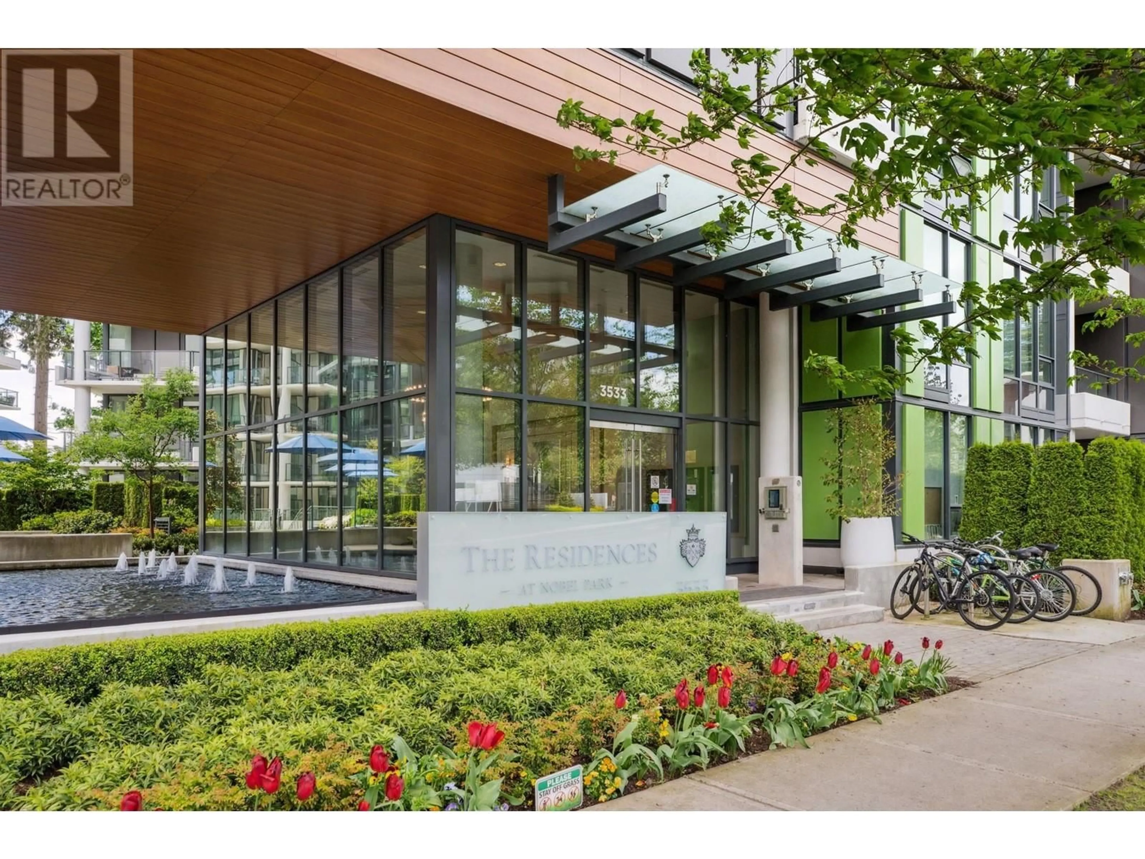 Indoor foyer for 1002 - 3533 ROSS DRIVE, Vancouver British Columbia V6S0L3