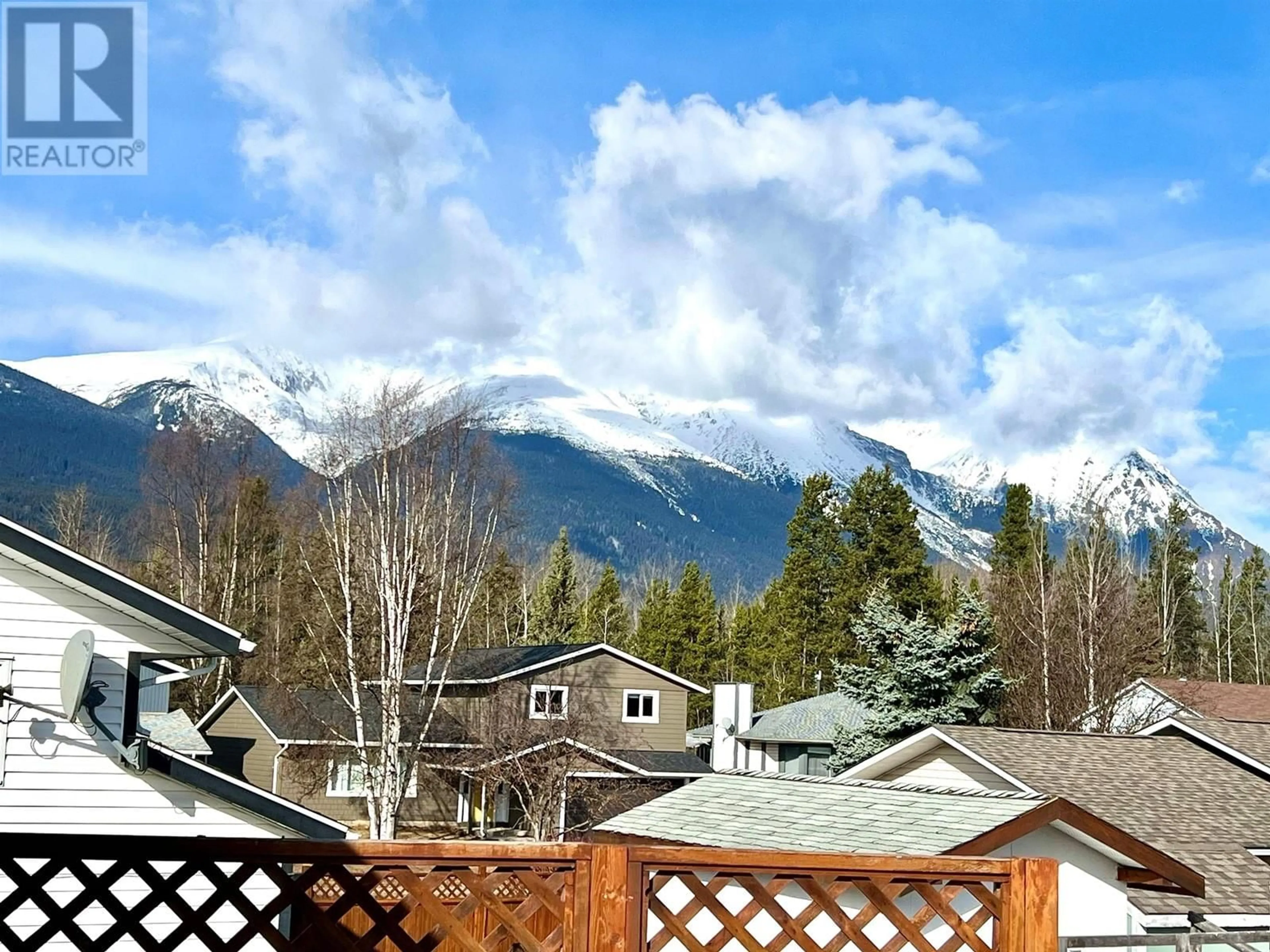 A pic from outside/outdoor area/front of a property/back of a property/a pic from drone, mountain view for 1360 DRIFTWOOD CRESCENT CRESCENT, Smithers British Columbia V0J2N0