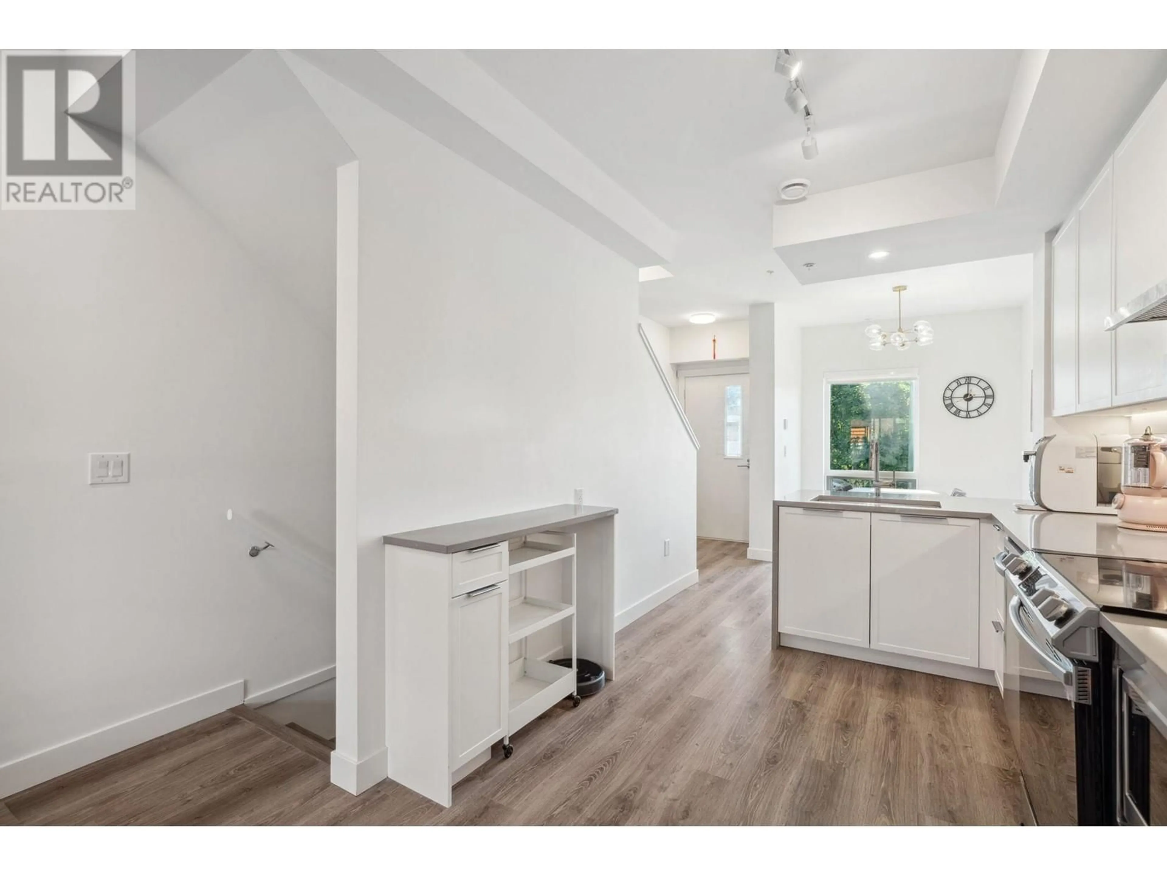 Open concept kitchen, unknown for 103 - 609 SYDNEY AVENUE, Coquitlam British Columbia V3K3K1