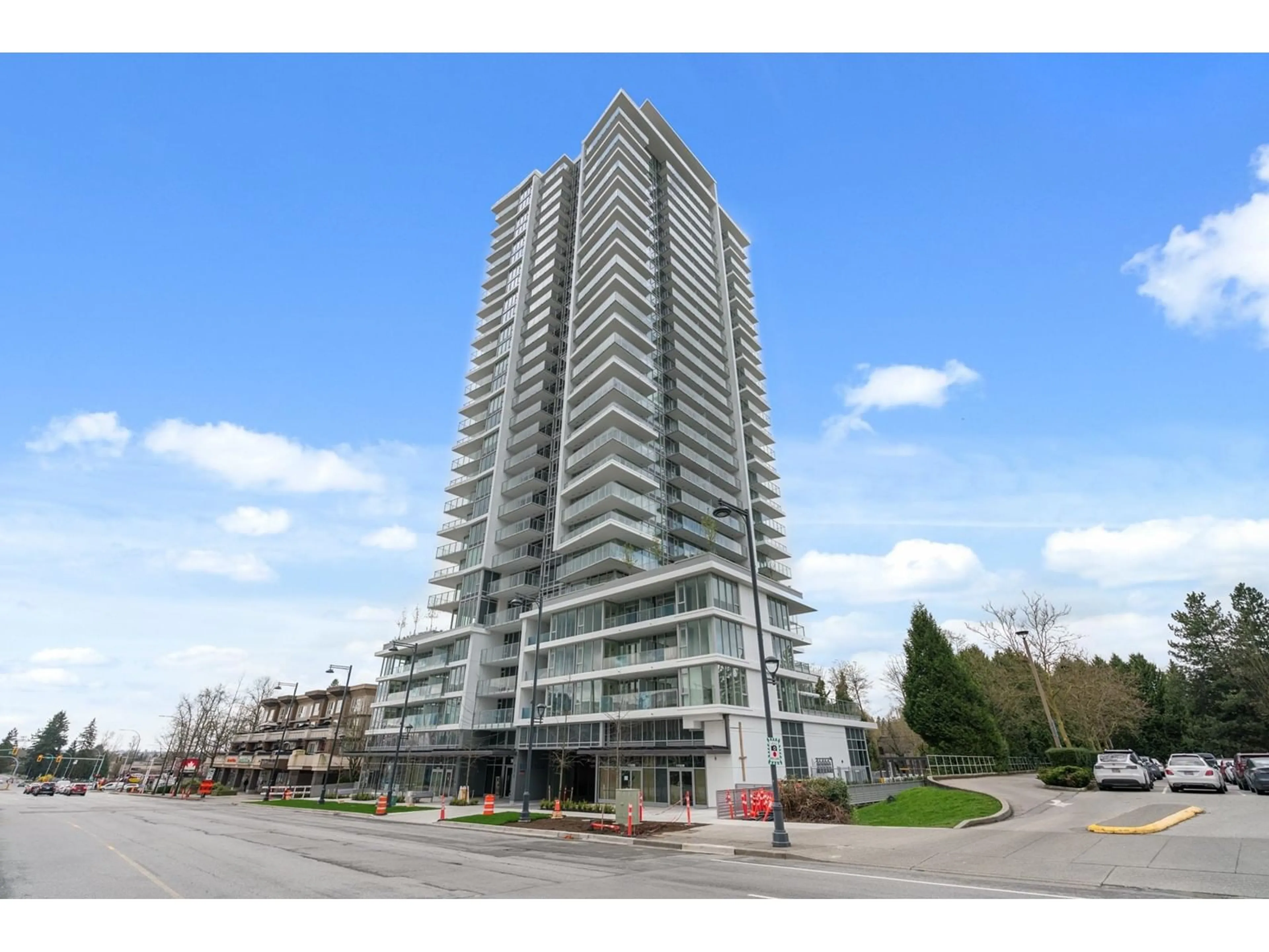 Unknown for 1208 - 9675 KING GEORGE, Surrey British Columbia V3T0T7