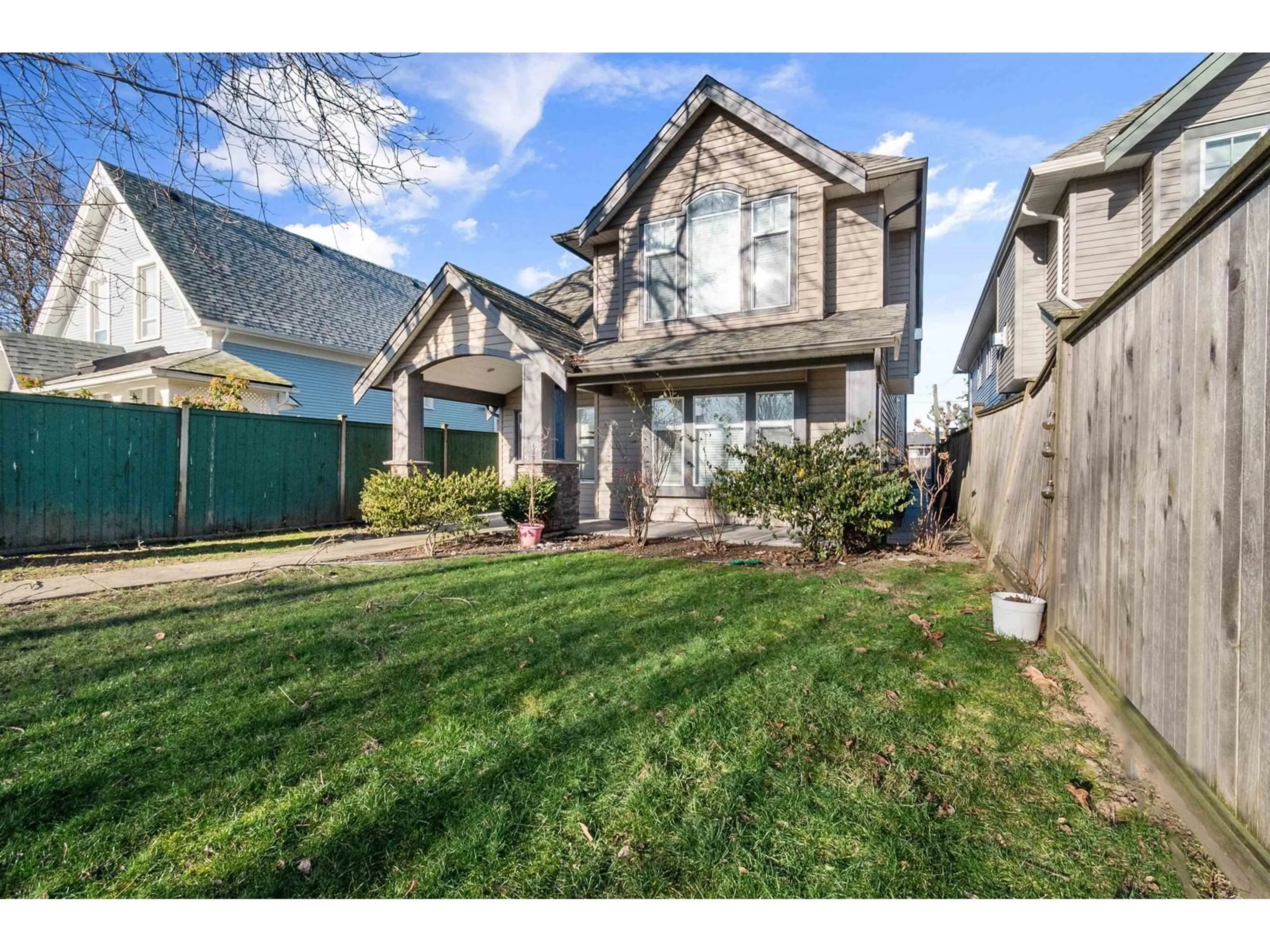 Unknown for 46151 THIRD AVENUE, Chilliwack British Columbia V2P1R7