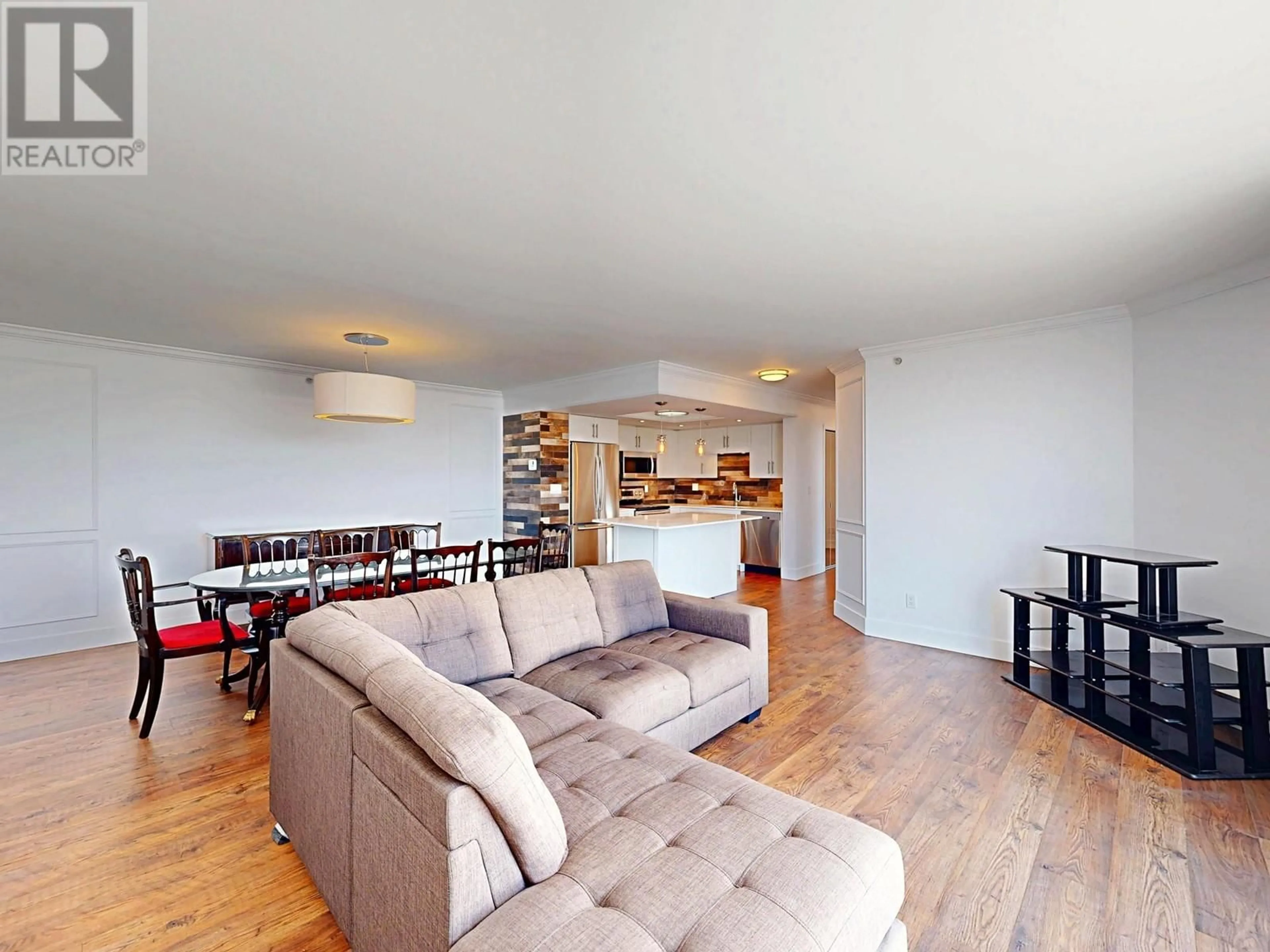 Living room with furniture, wood/laminate floor for 2005 - 719 PRINCESS STREET, New Westminster British Columbia V3M6T9