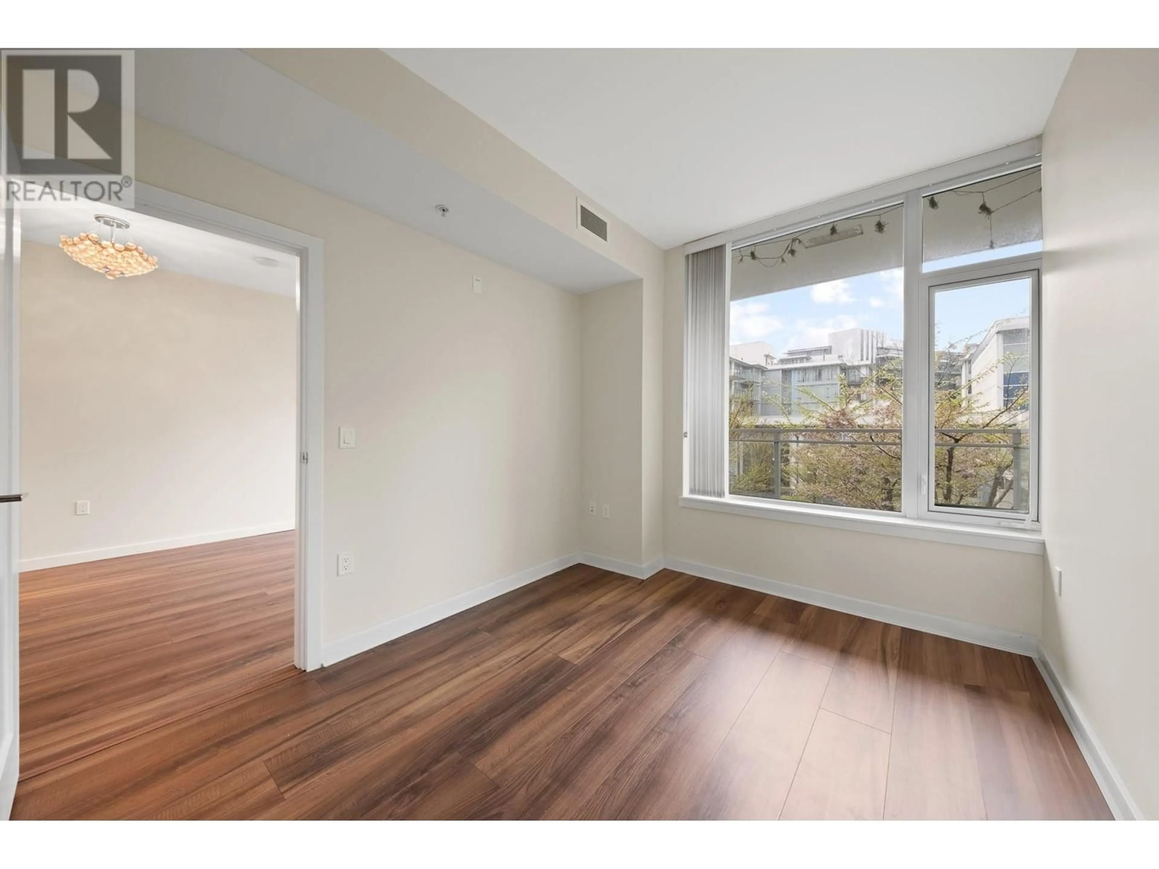A pic of a room for 604 - 8677 CAPSTAN WAY, Richmond British Columbia V6X0N6