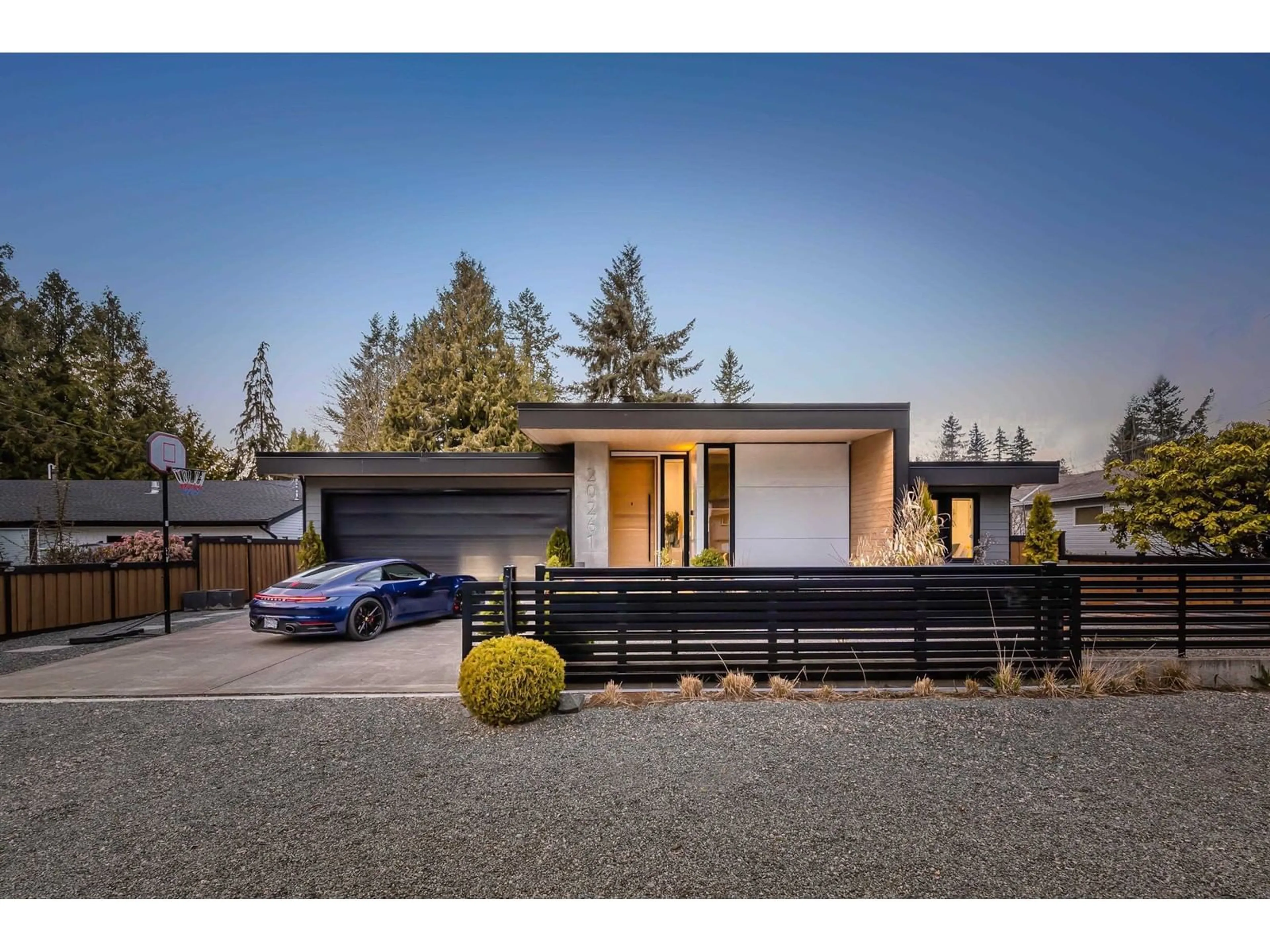 Home with vinyl exterior material, street for 20261 41, Langley British Columbia V3A2Z3