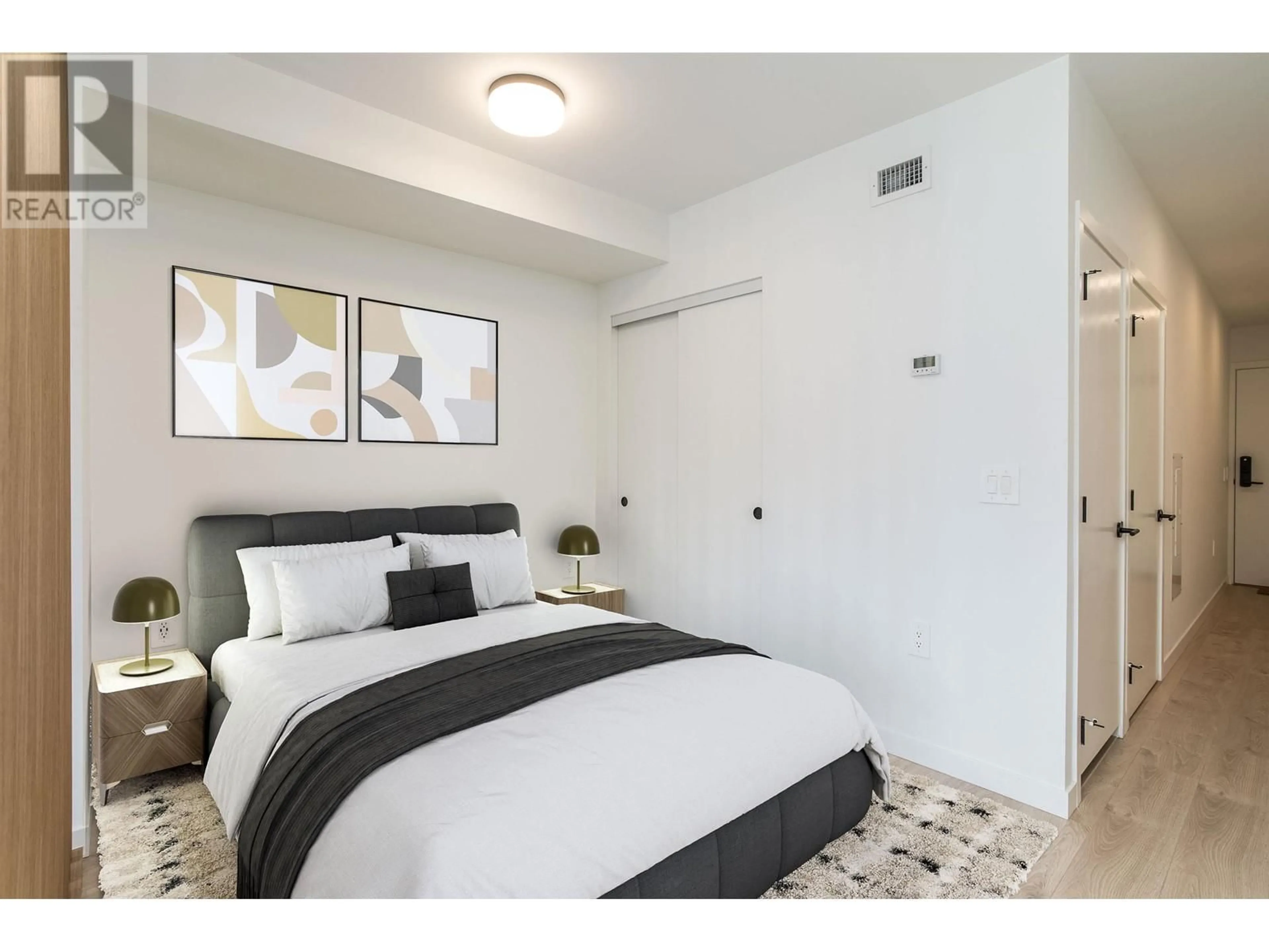 Bedroom with bed, unknown for 210 - 2520 GUELPH STREET, Vancouver British Columbia V5T0K7