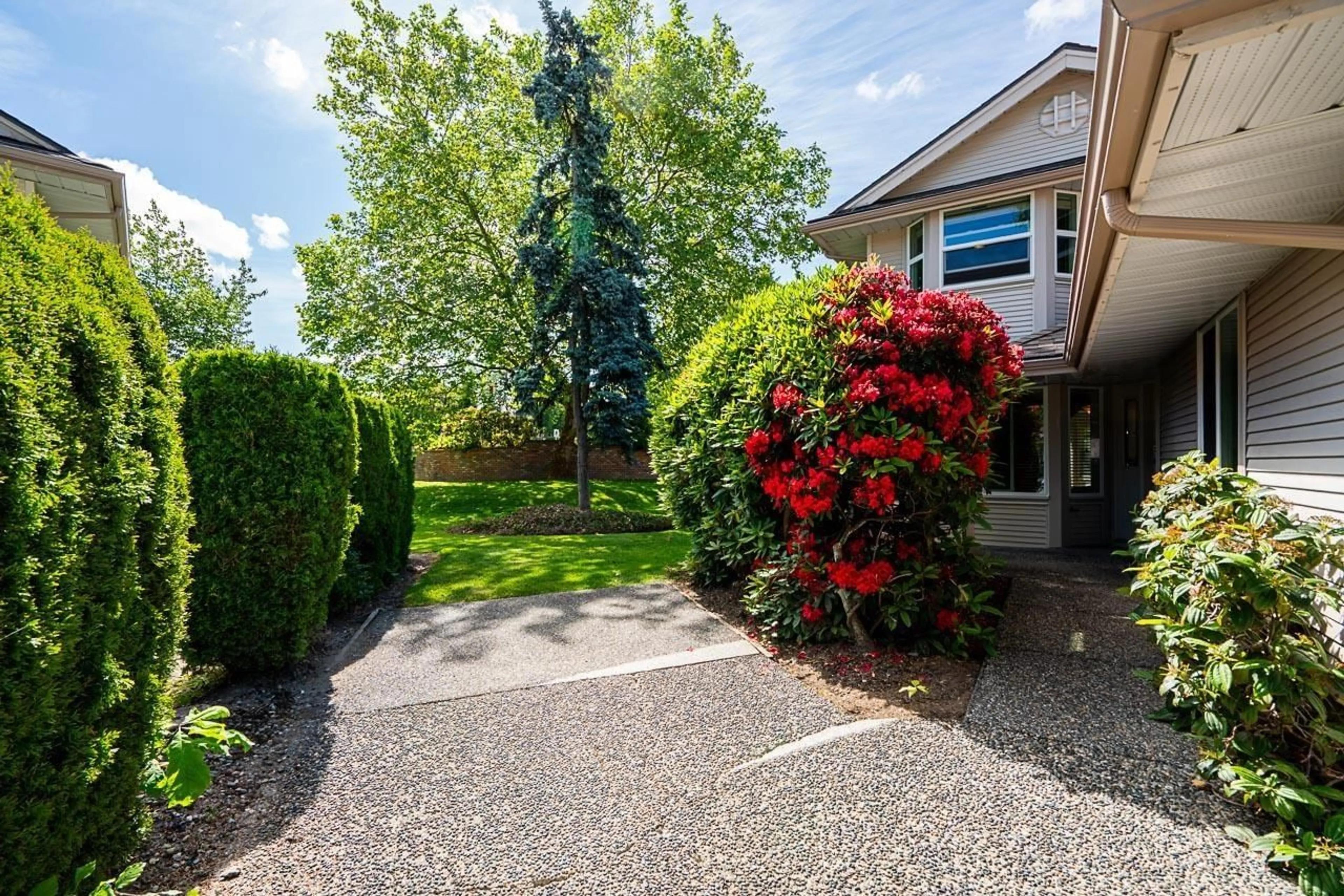 Unknown for 12 - 9045 WALNUT GROVE, Langley British Columbia V1M2E1