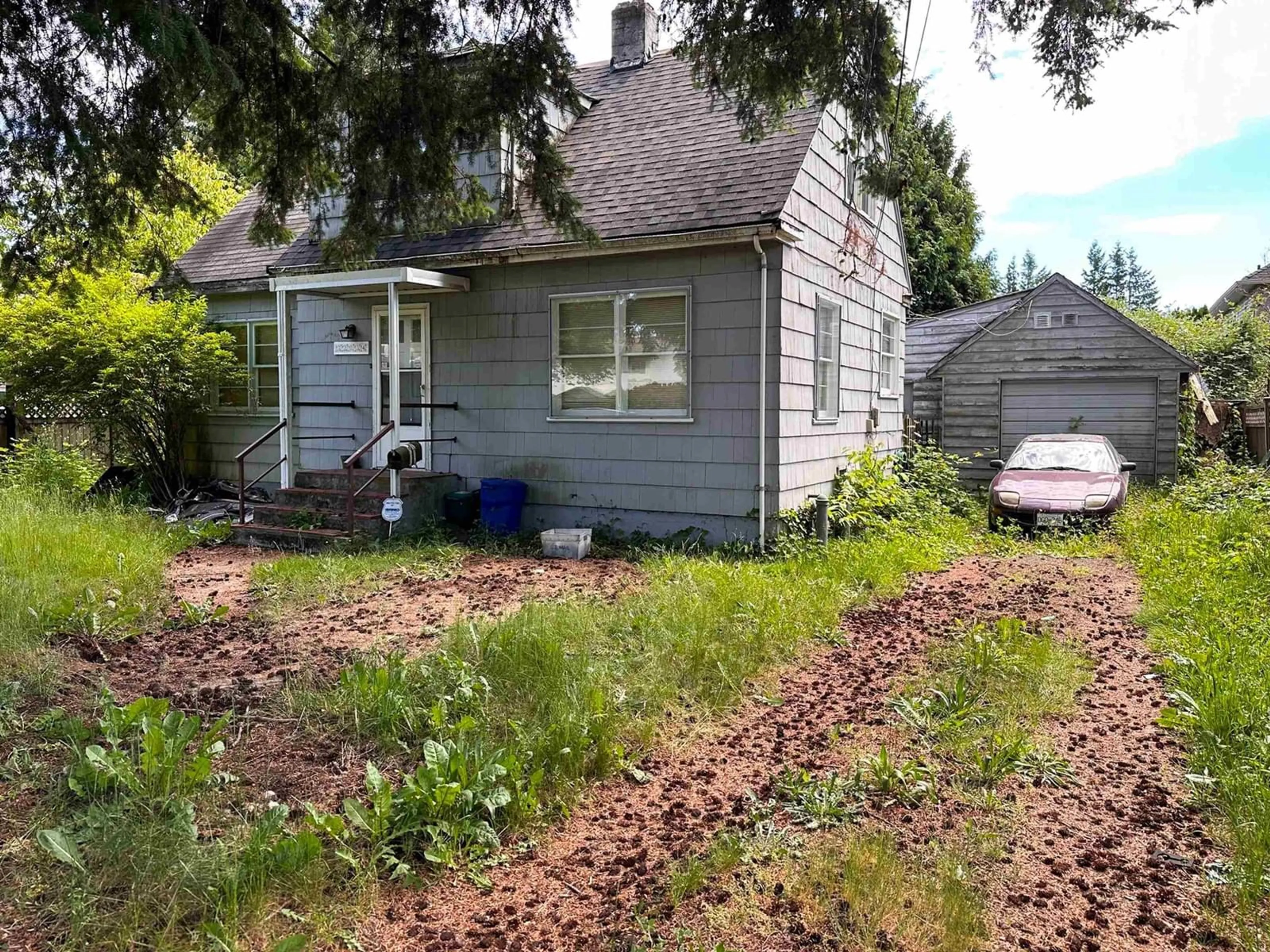 Shed for 32034 HILLCREST, Mission British Columbia V2V1L2