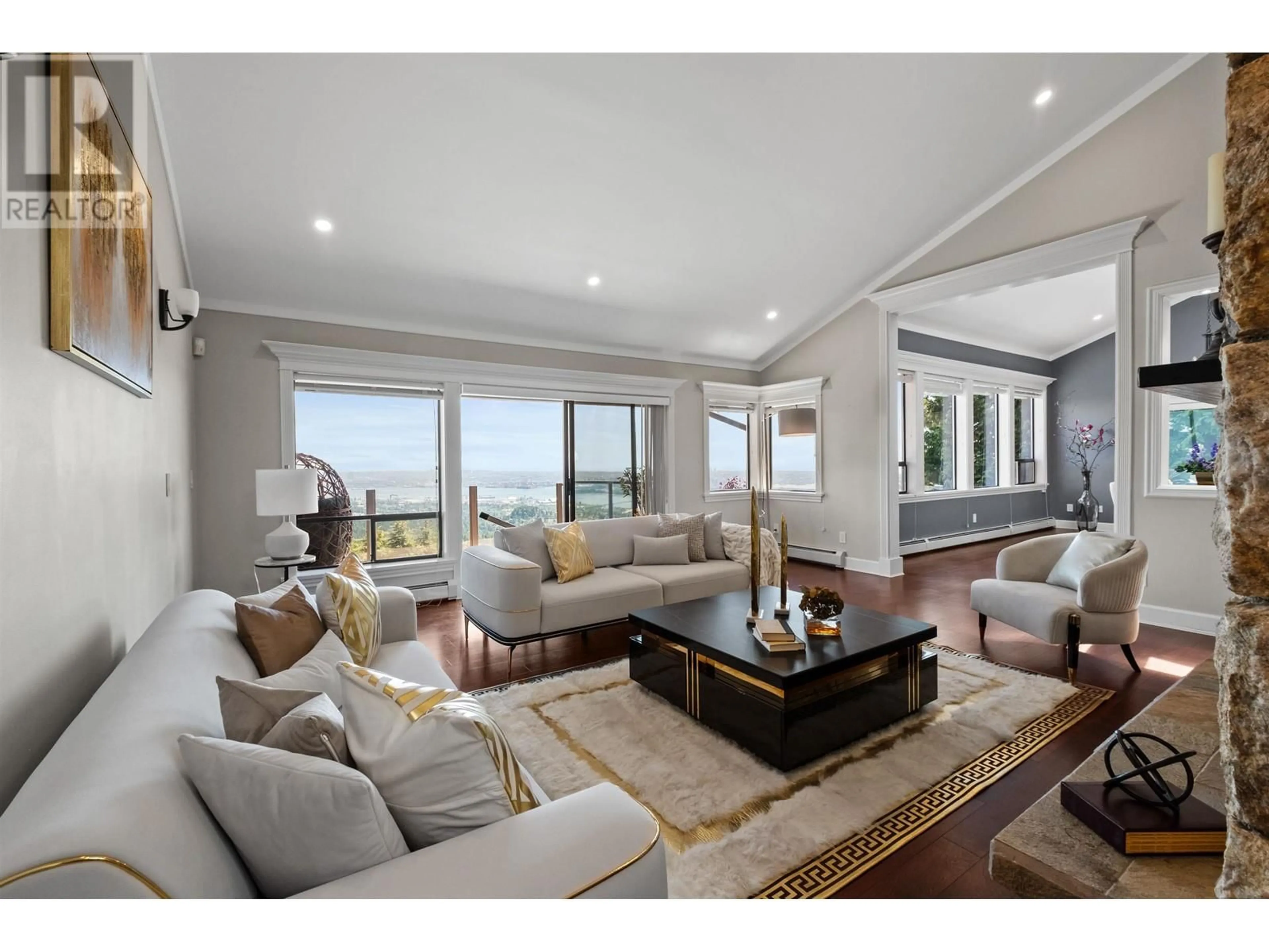 Living room with furniture, unknown for 1521 CHARTWELL DRIVE, West Vancouver British Columbia V7S2R9