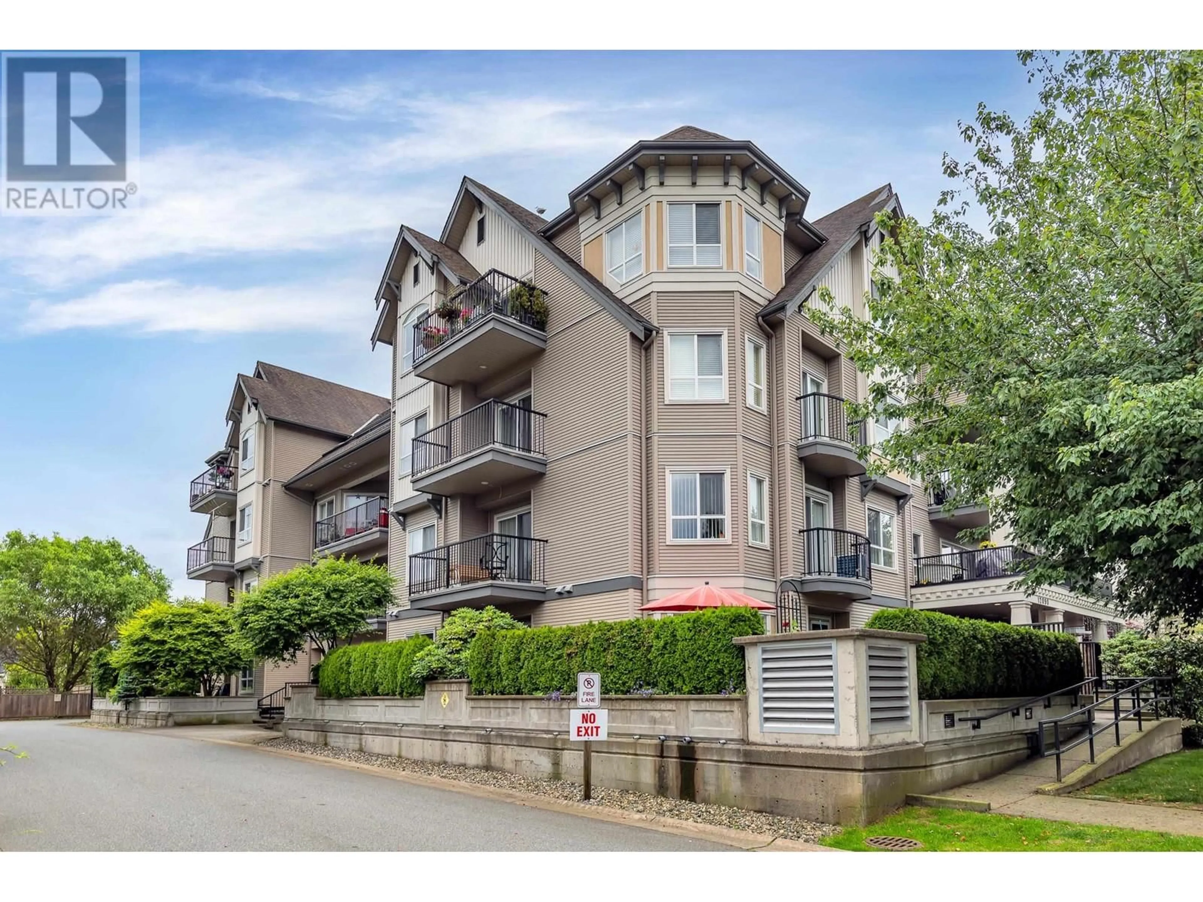 Unknown for 201 - 12090 227 STREET, Maple Ridge British Columbia V2X6J5