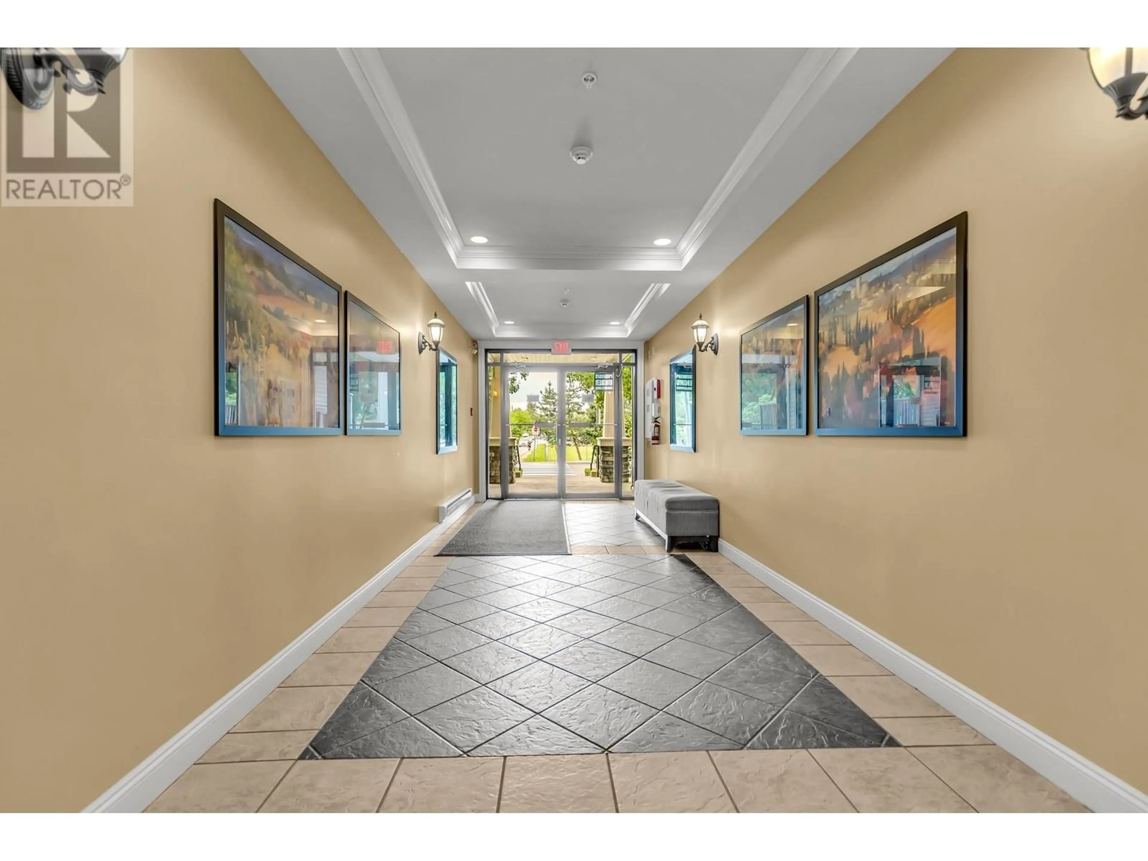 Indoor foyer for 201 - 12090 227 STREET, Maple Ridge British Columbia V2X6J5
