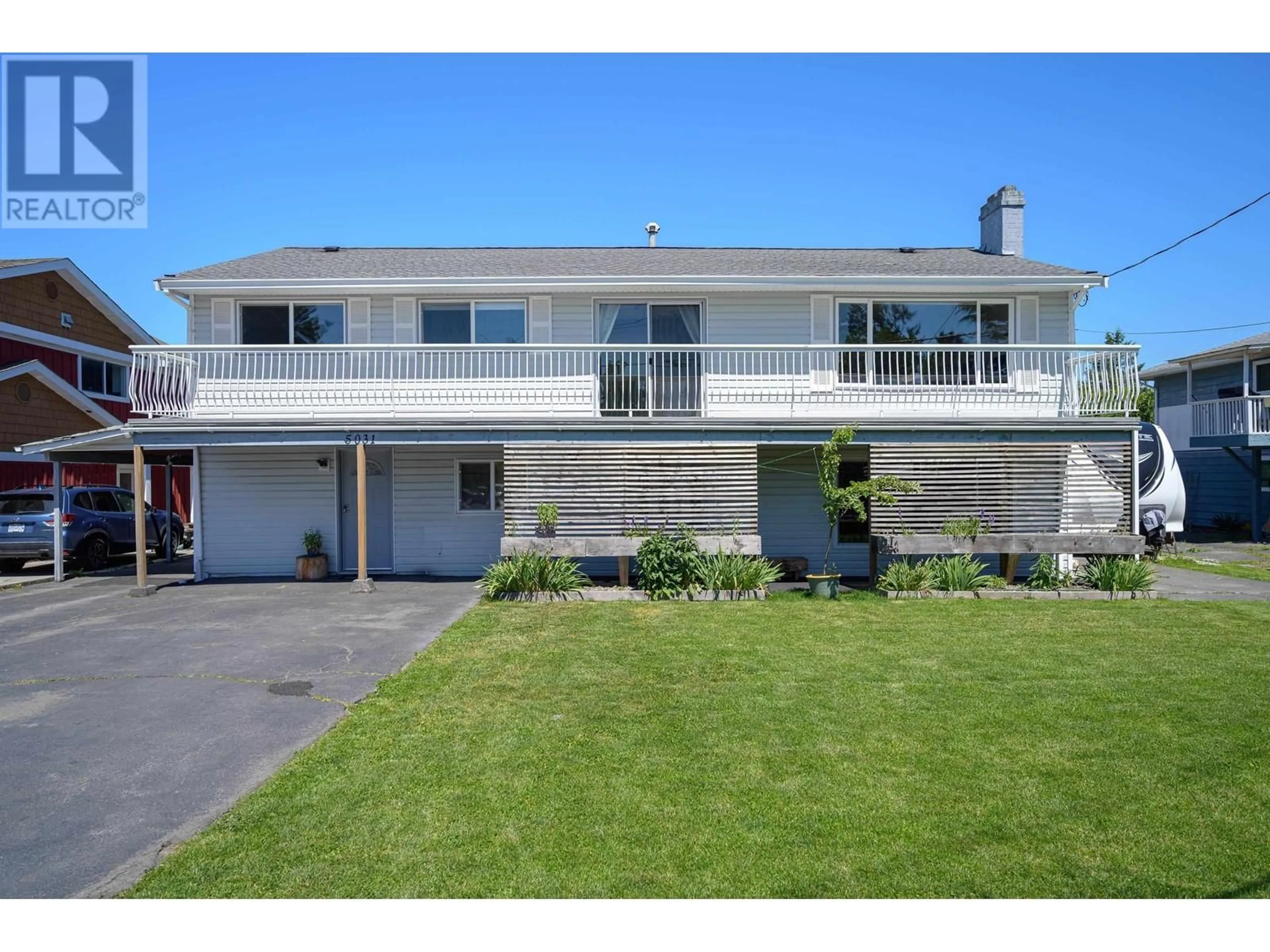 A pic from outside/outdoor area/front of a property/back of a property/a pic from drone, unknown for 5031 44B AVENUE, Ladner British Columbia V4K1J2